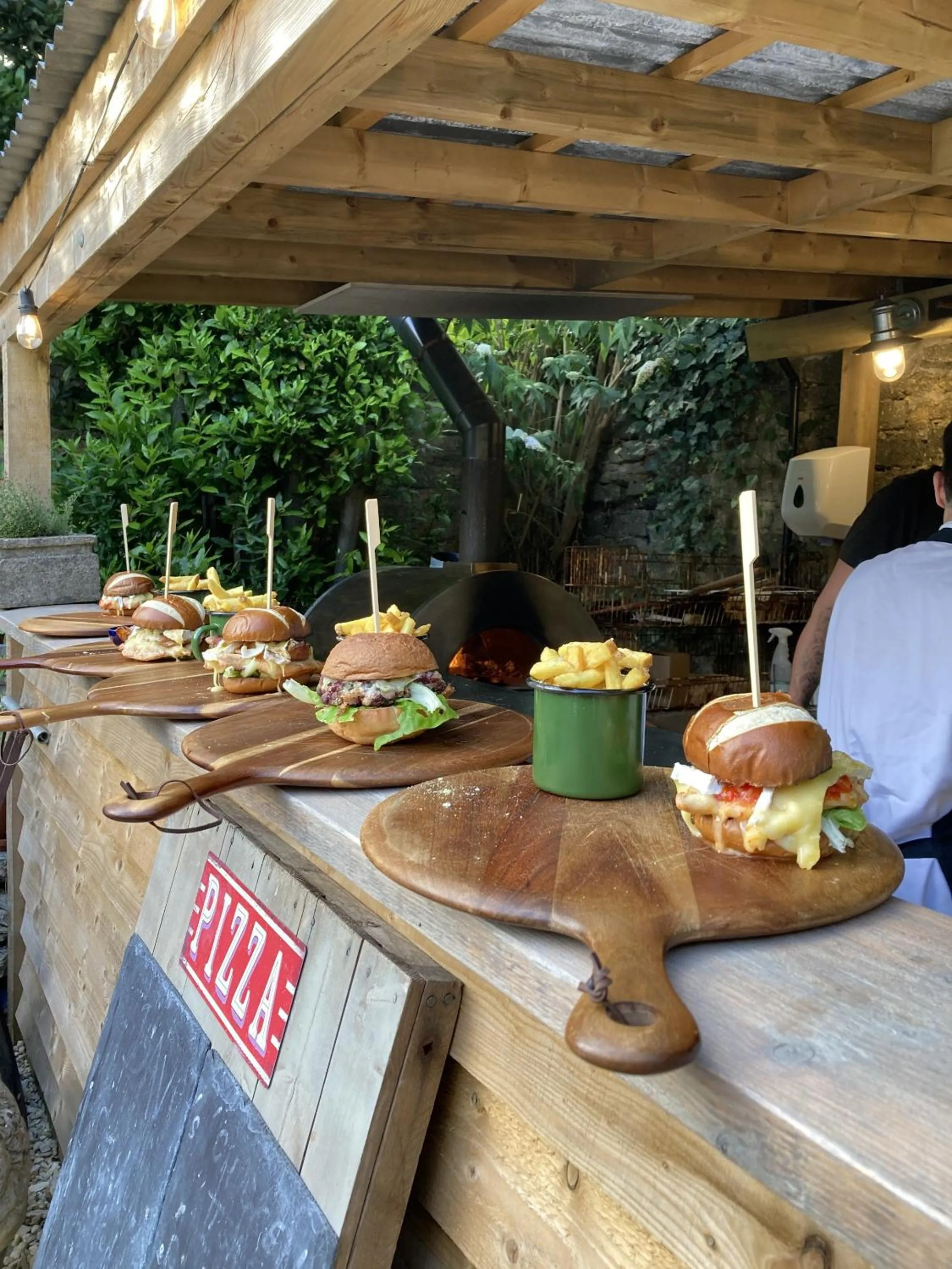 Food and drinks in The Bridge House