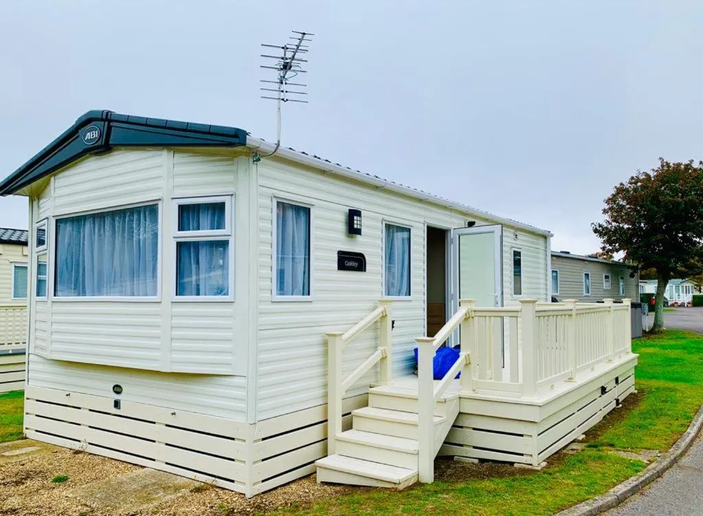 Shorefield country Park, where the New Forest meets The Sea, passes for all entertainment included