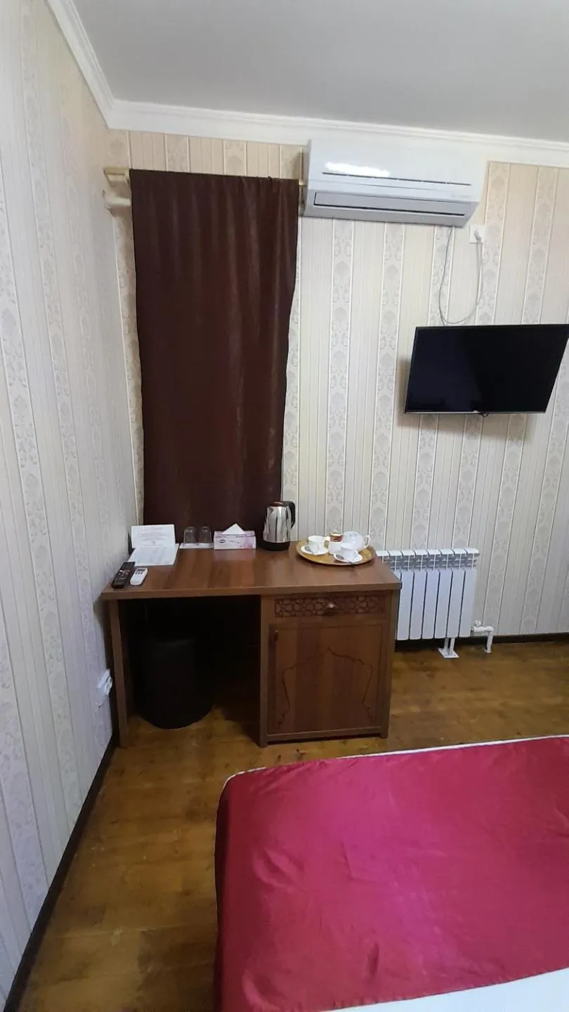 TV and multimedia, Bed in Villa Oasis