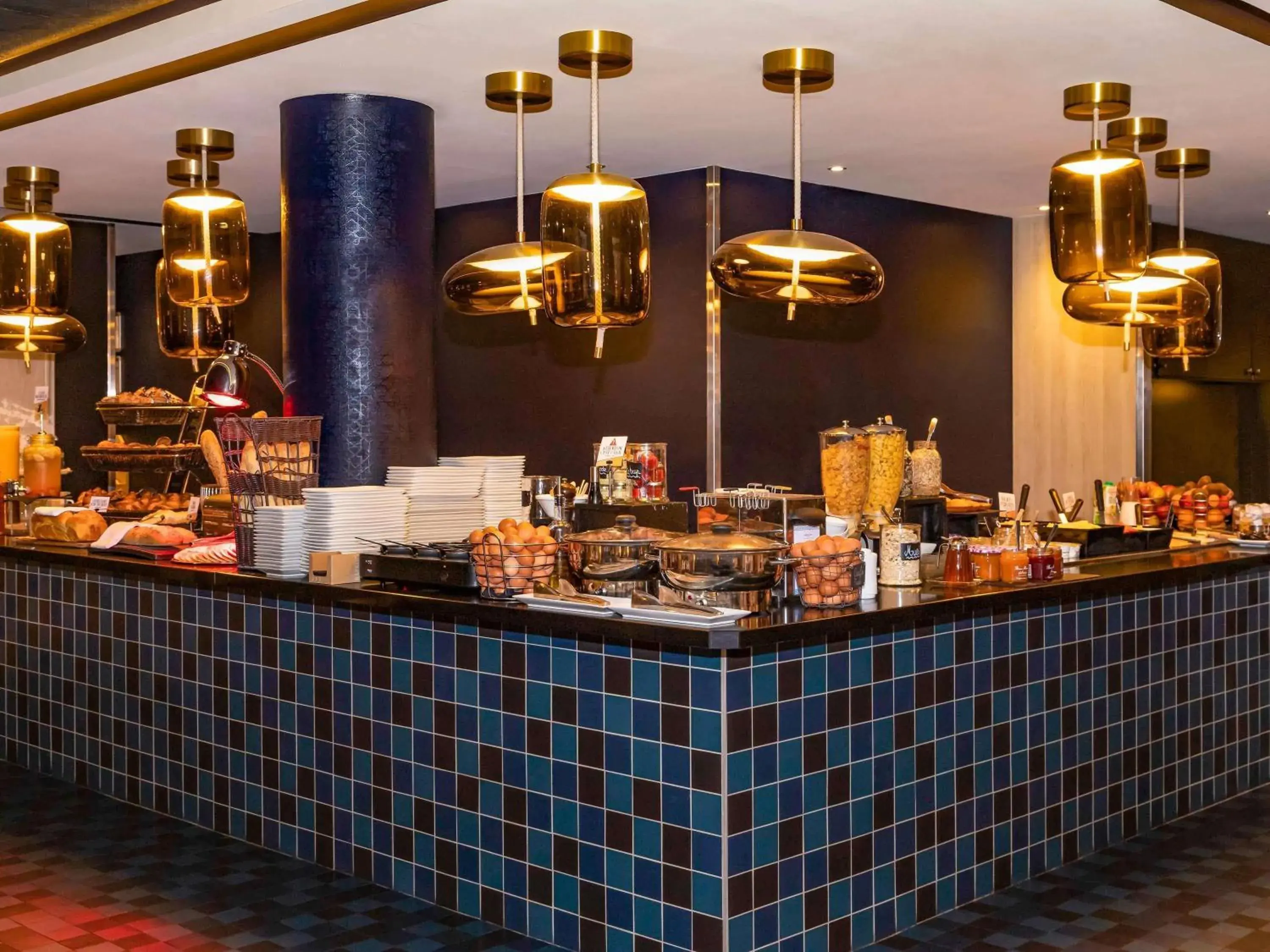 Property building in Hotel Mercure Blois Centre Property building in Hotel Mercure Blois Centre