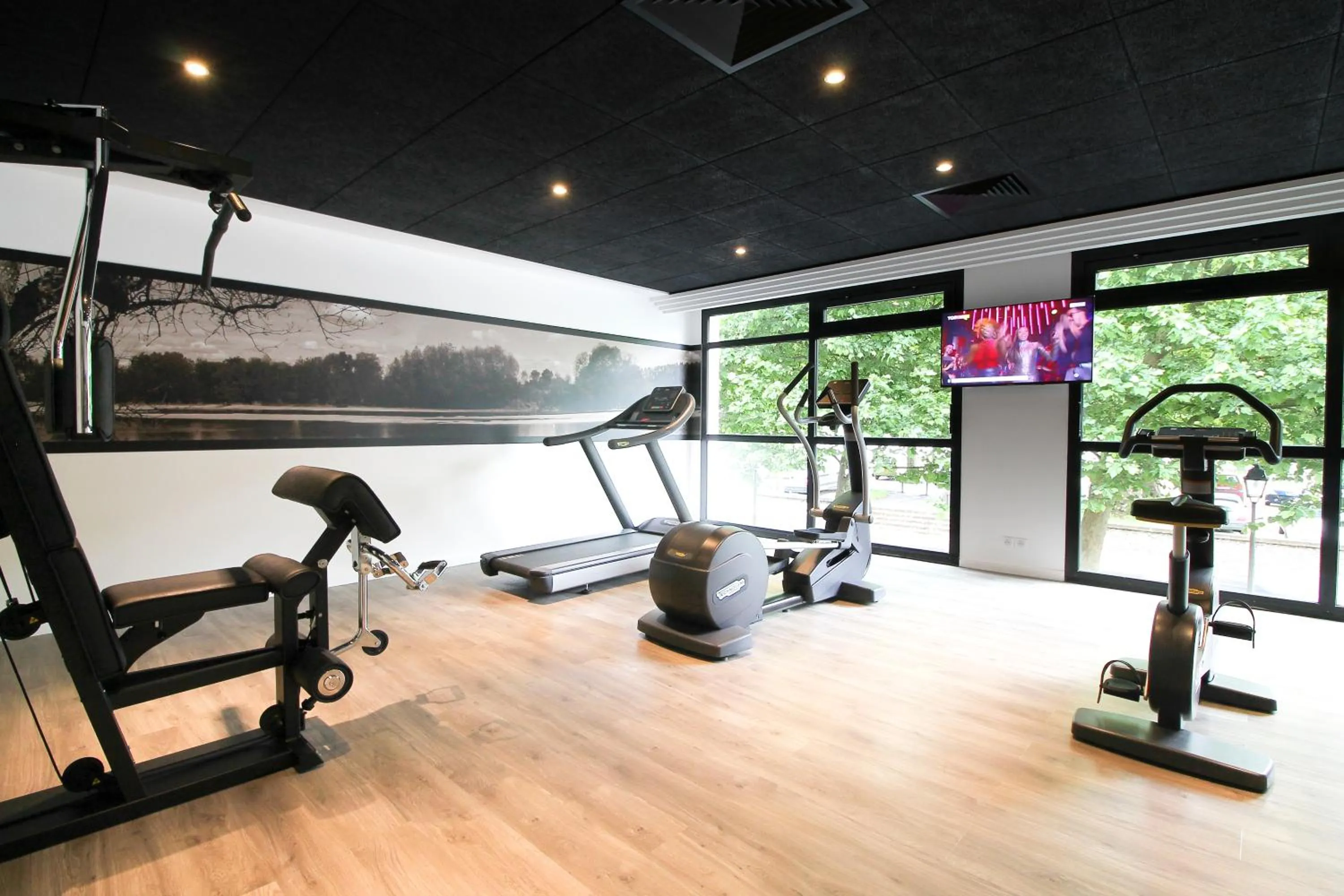 Fitness centre/facilities in Hotel Mercure Blois Centre