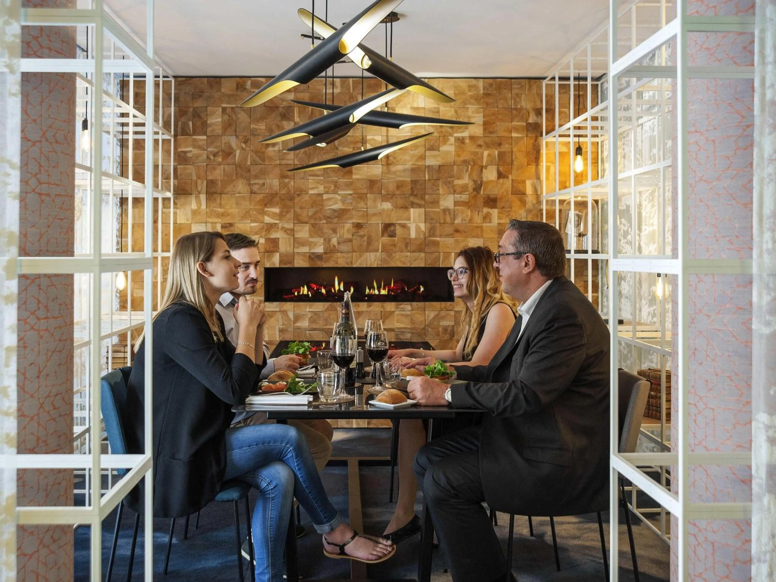 Restaurant/places to eat in Hotel Mercure Blois Centre