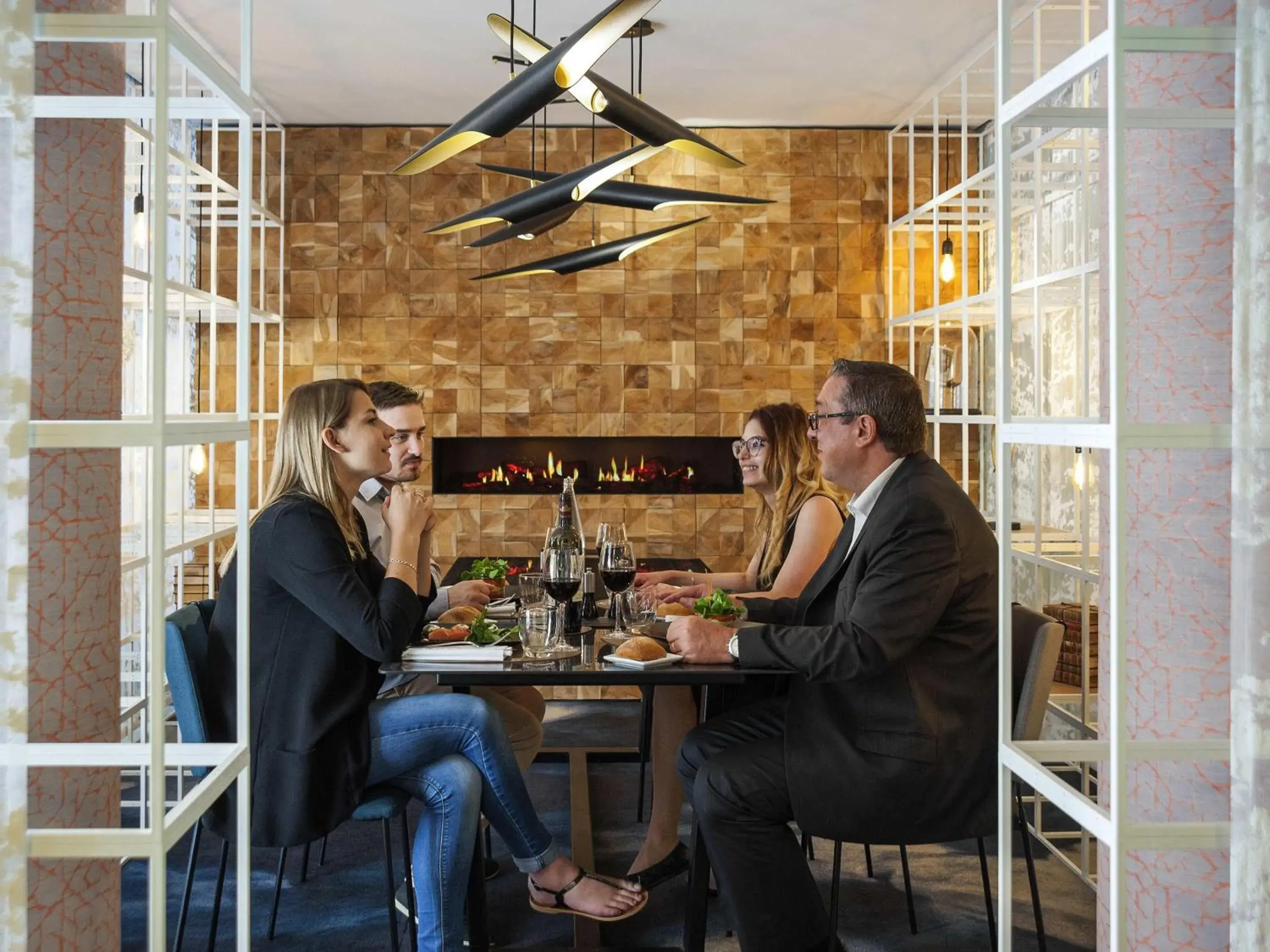 Restaurant/places to eat in Hotel Mercure Blois Centre Restaurant/places to eat in Hotel Mercure Blois Centre