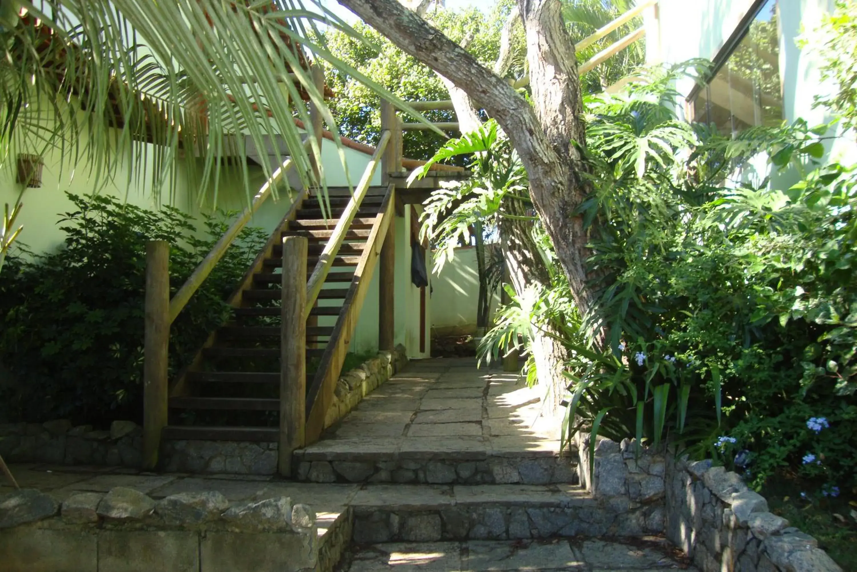 Suite with Balcony in Pousada Happiness - Ferradura Suite with Balcony in Pousada Happiness - Ferradura