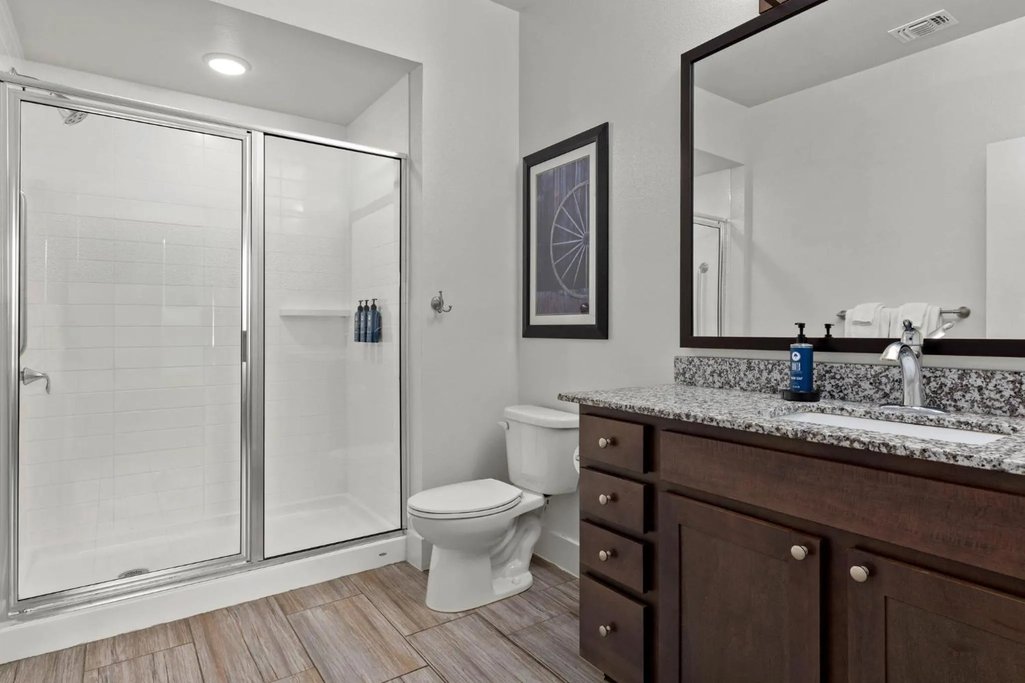 Bathroom in WorldMark Hunt – Stablewood Springs Resort