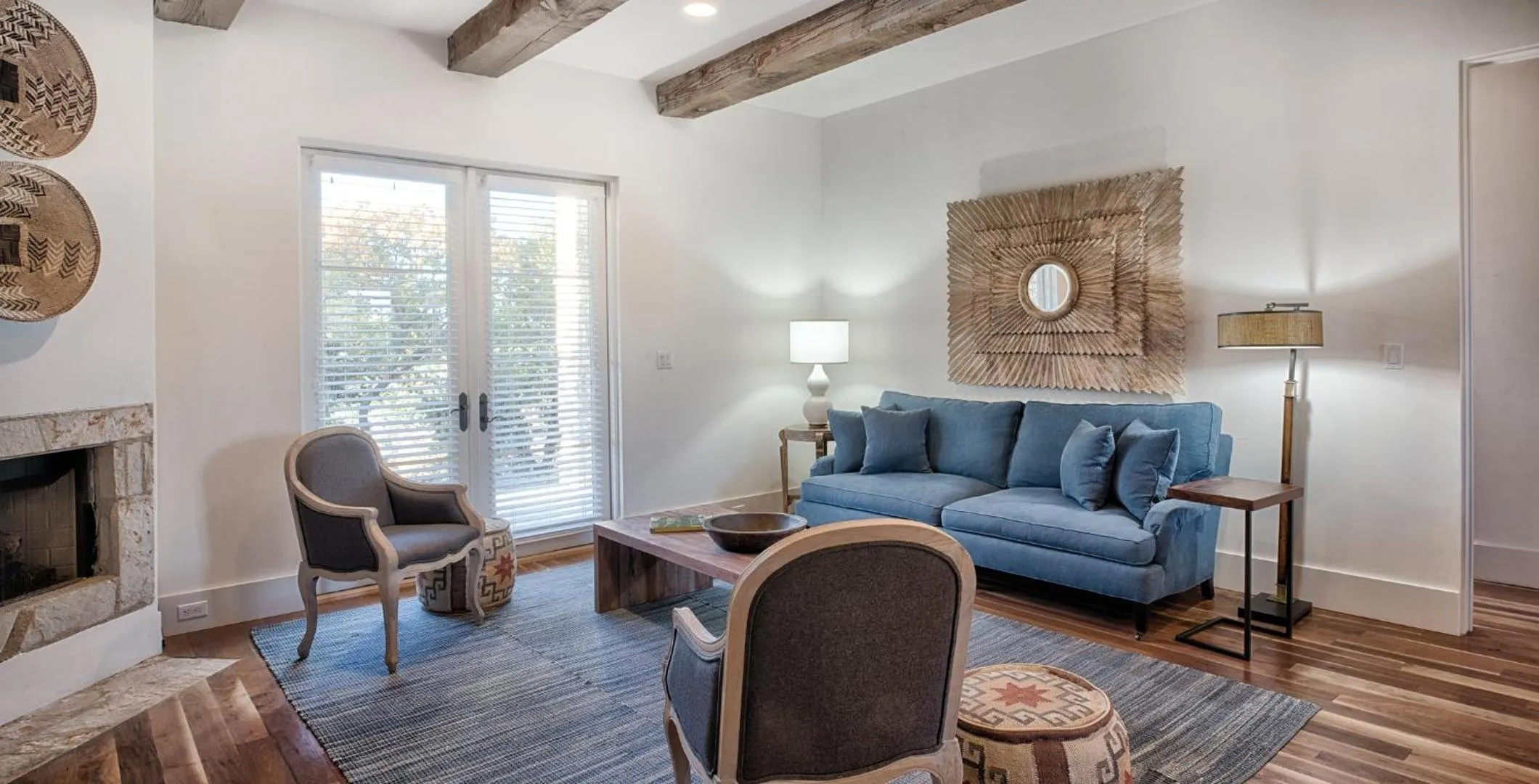 Living room in WorldMark Hunt – Stablewood Springs Resort