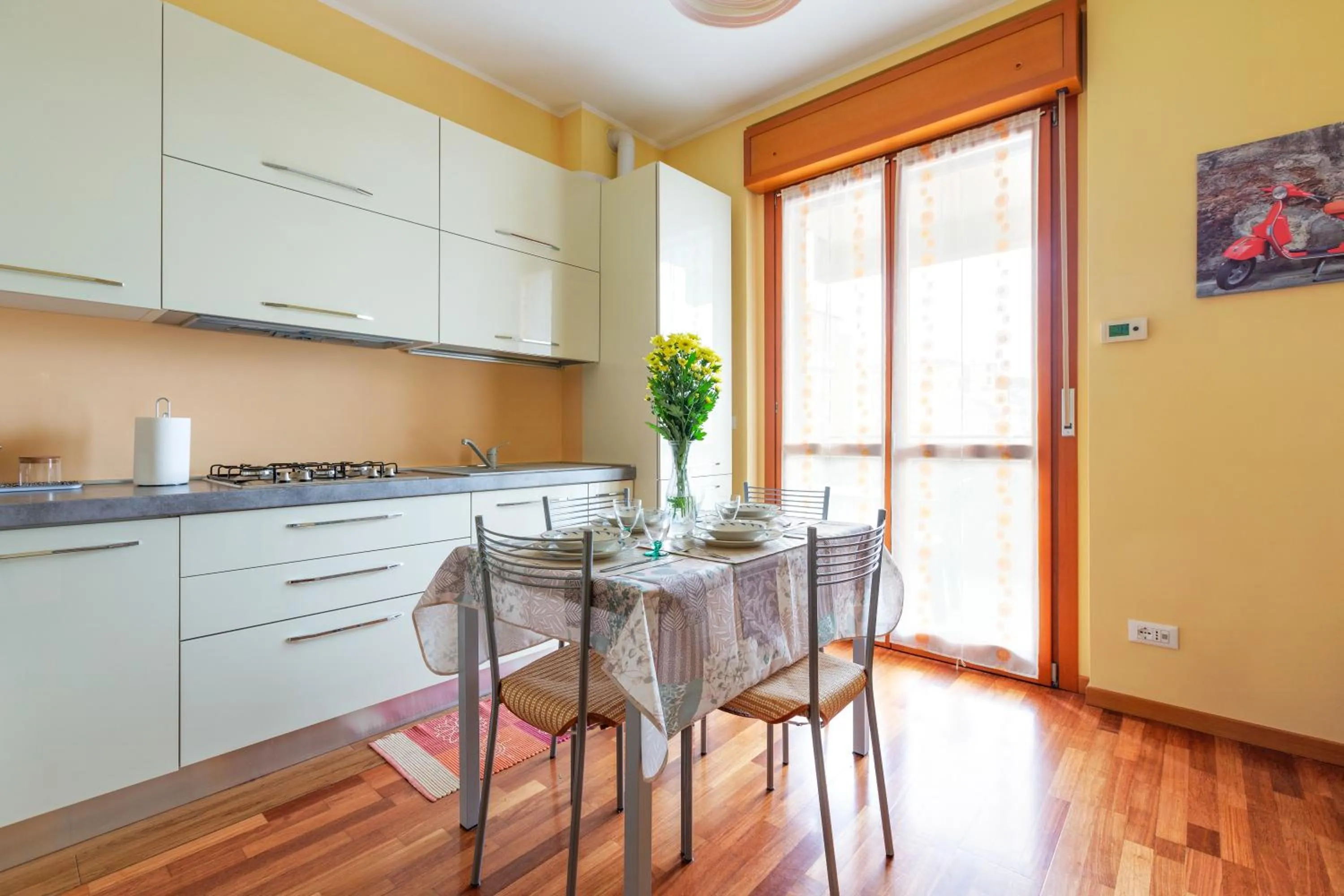 Kitchen or kitchenette in Savona District Terrace Flat