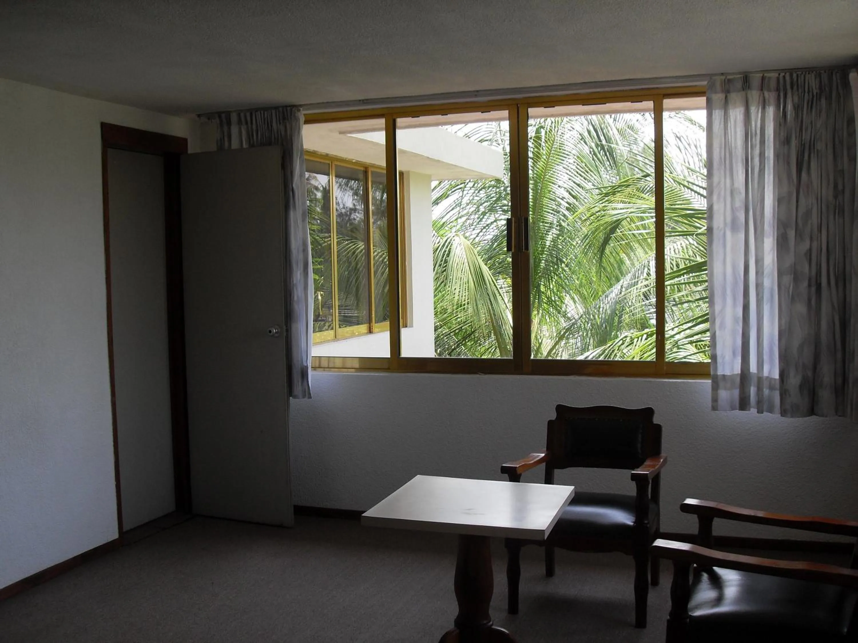 Day in Hotel El Doral