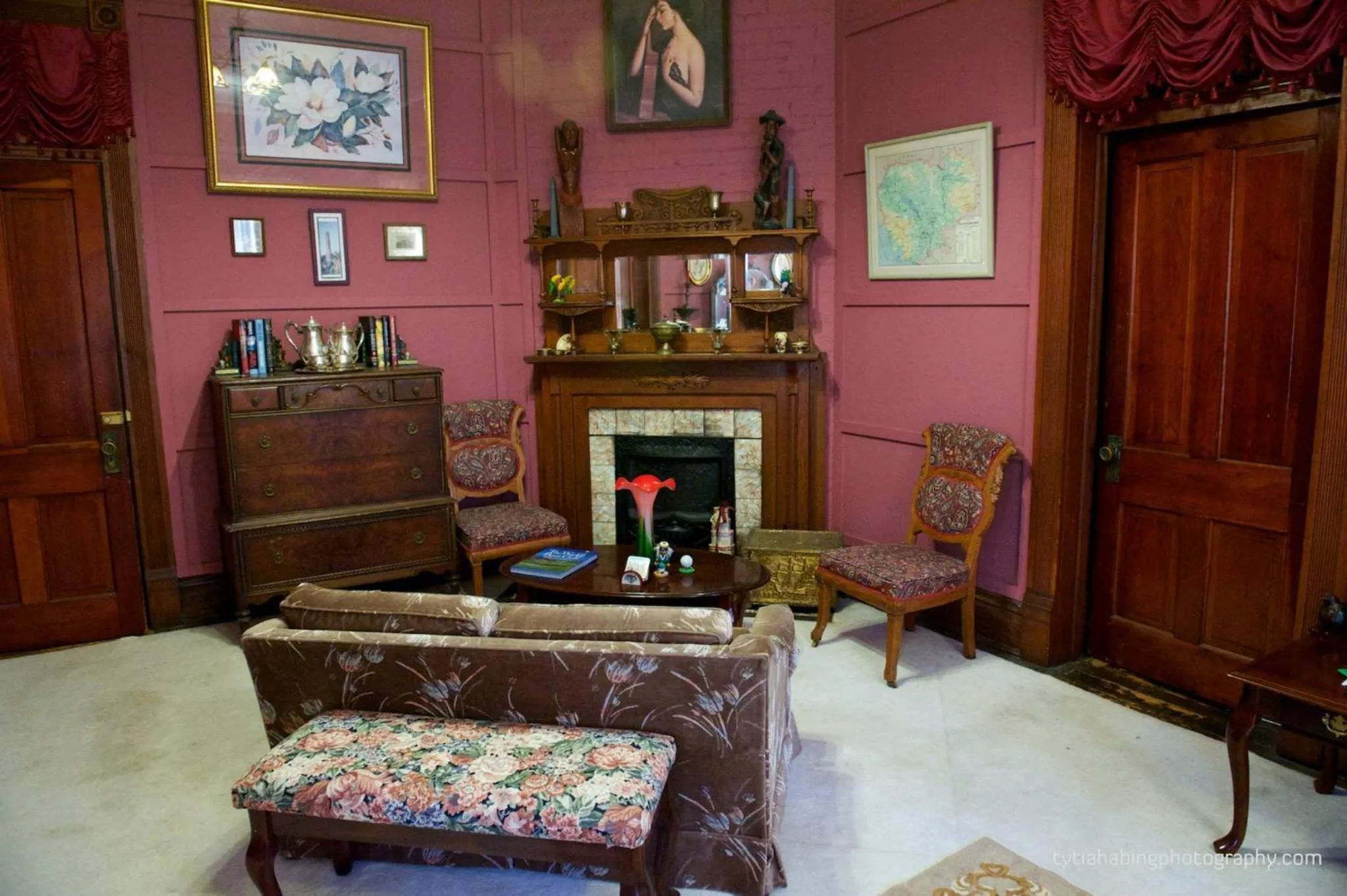 Riverview Mansion Hotel