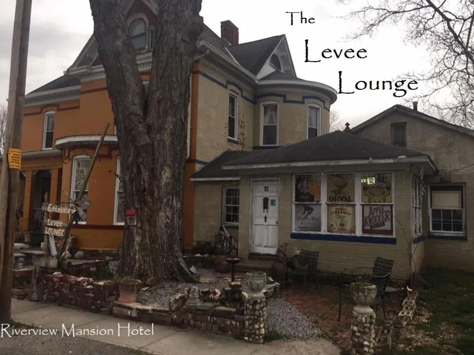 Riverview Mansion Hotel