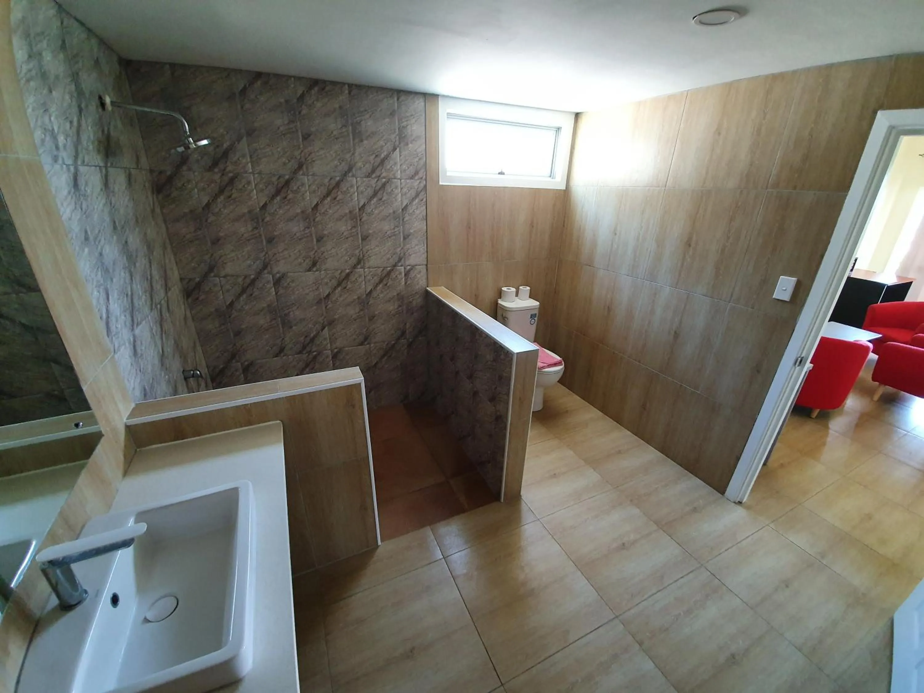 Shower in Le Uaina Beach Resort