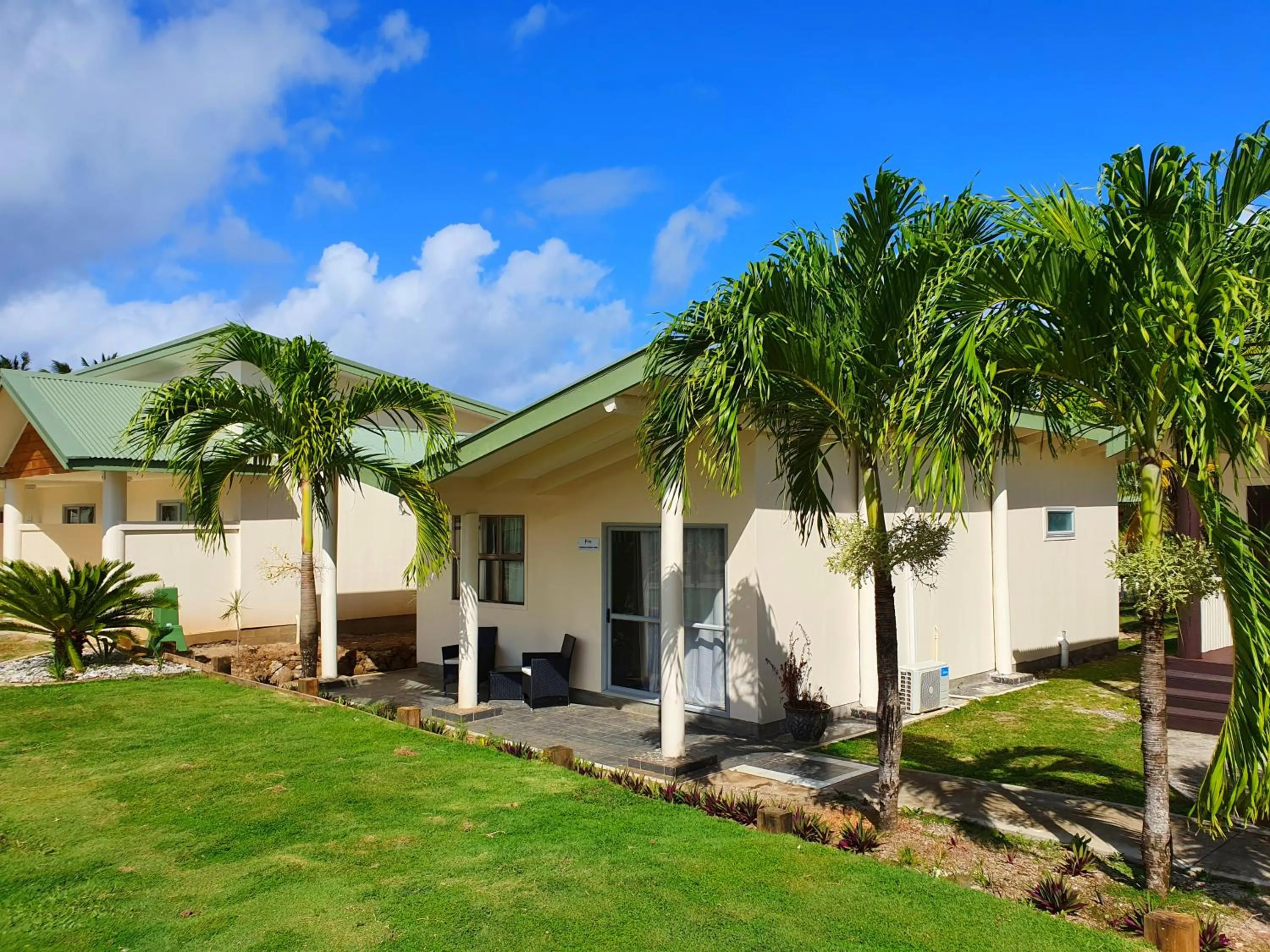 Property building in Le Uaina Beach Resort