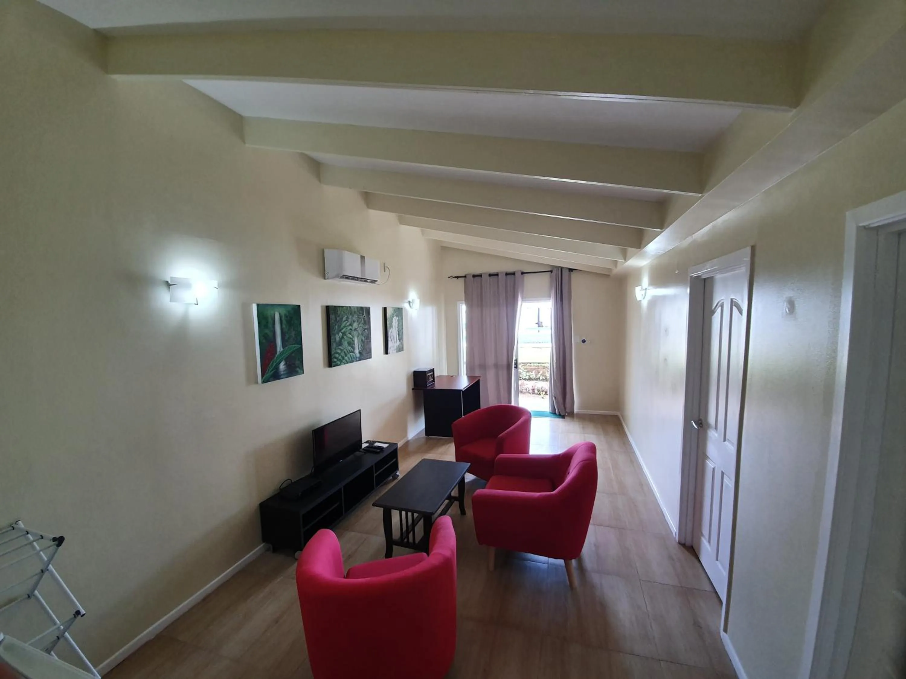 Living room in Le Uaina Beach Resort