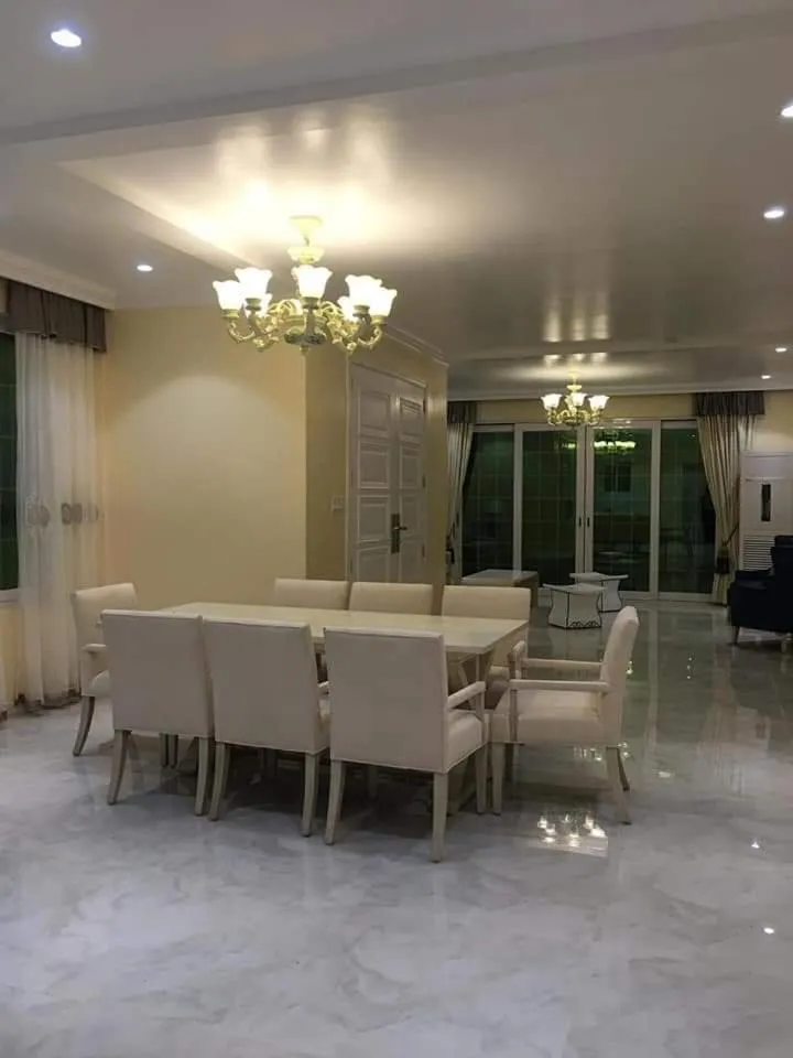 Hanamitsu Hotel & Spa