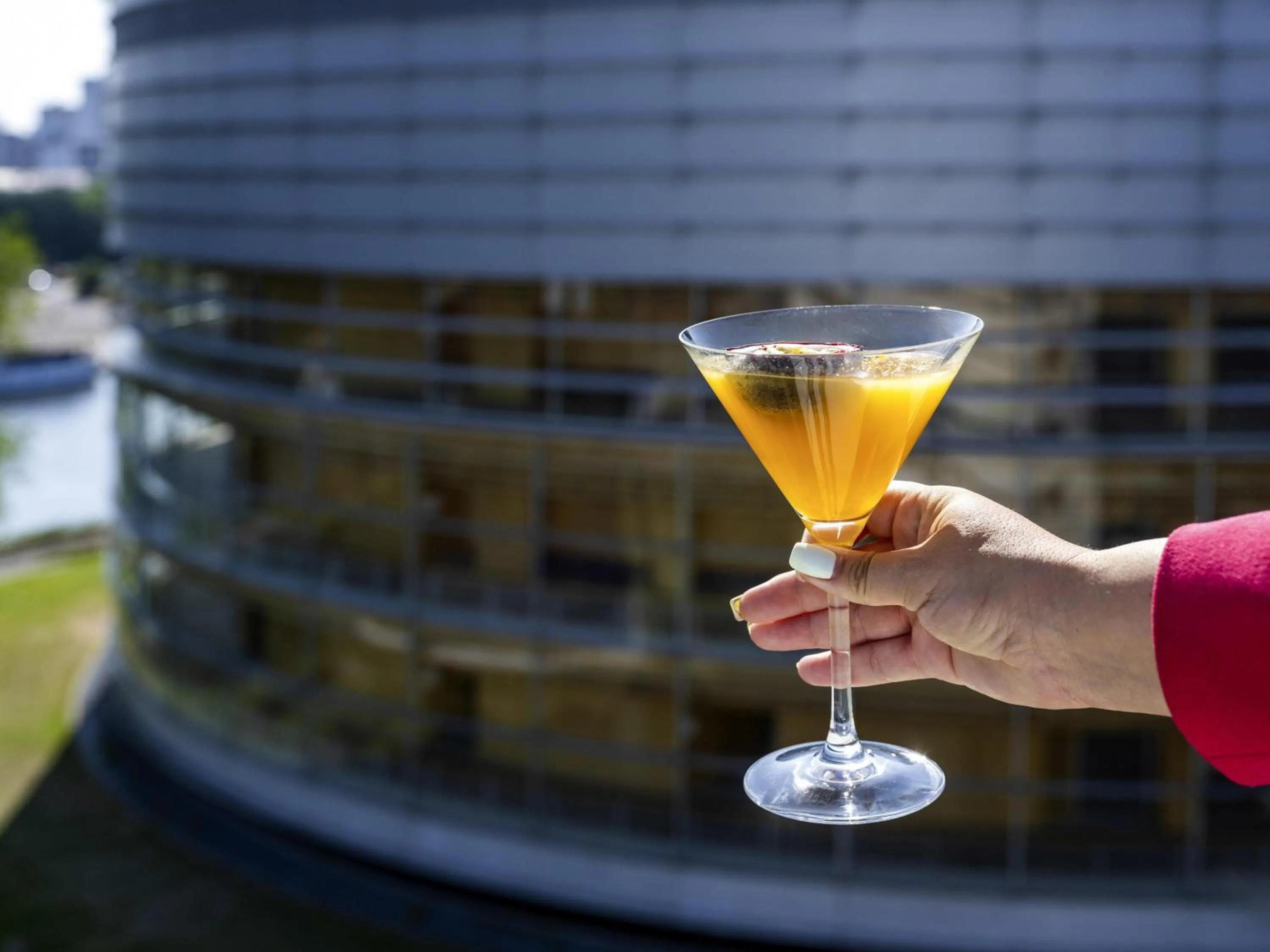 Lounge or bar in Novotel Nantes Centre Gare