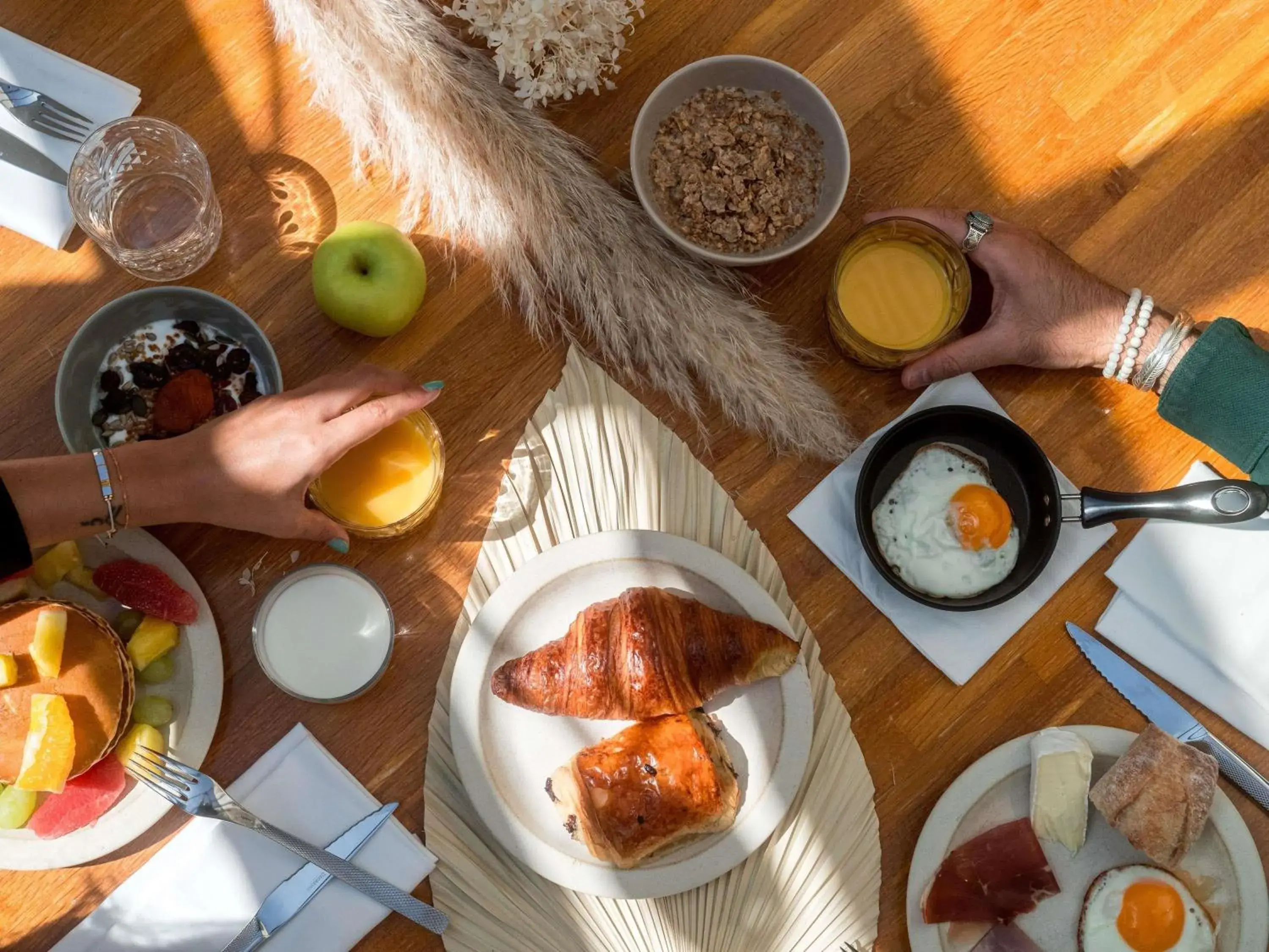 Property building in Mercure Bordeaux Chateau Chartrons Property building in Mercure Bordeaux Chateau Chartrons