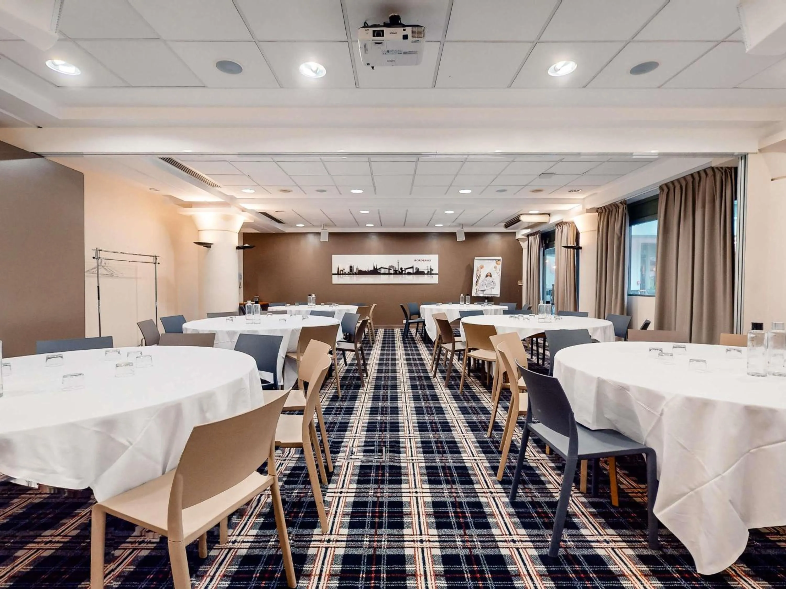 Meeting/conference room in Mercure Bordeaux Chateau Chartrons