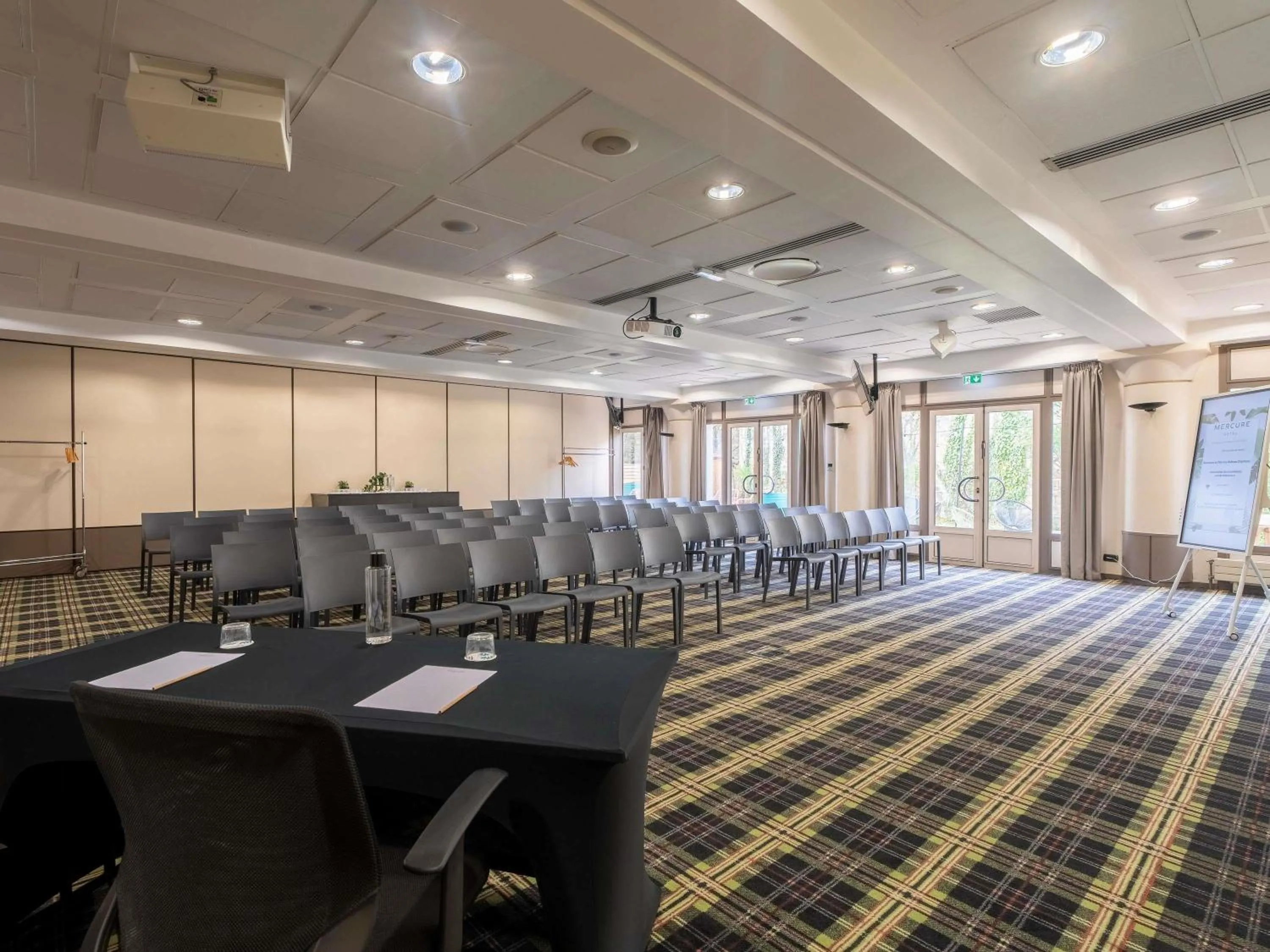 Meeting/conference room in Mercure Bordeaux Chateau Chartrons
