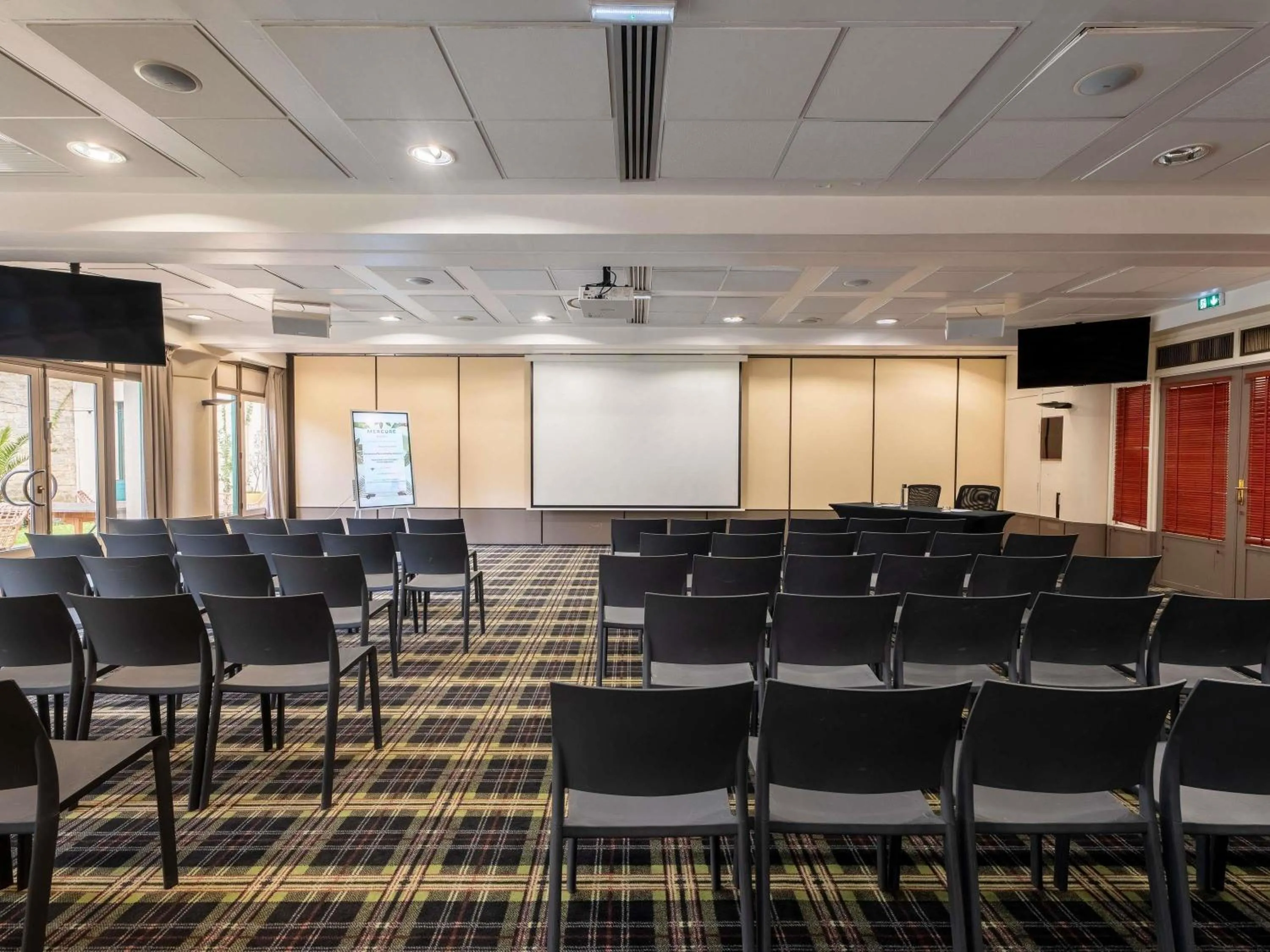 Meeting/conference room in Mercure Bordeaux Chateau Chartrons