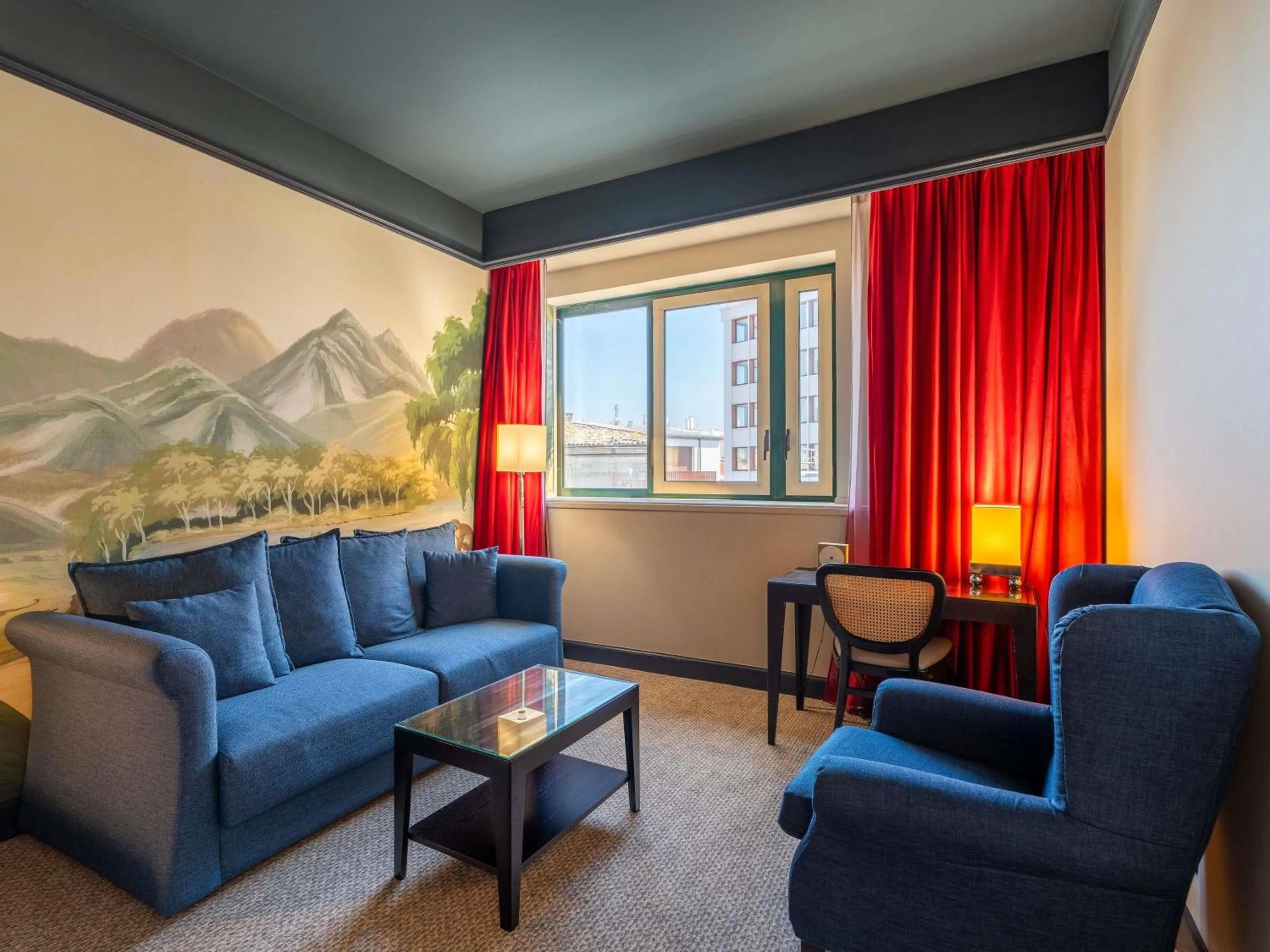 Bedroom in Mercure Bordeaux Chateau Chartrons