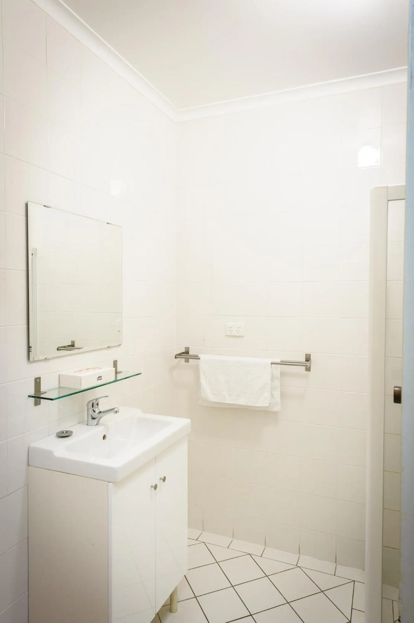 Bathroom in The Anglers Inn