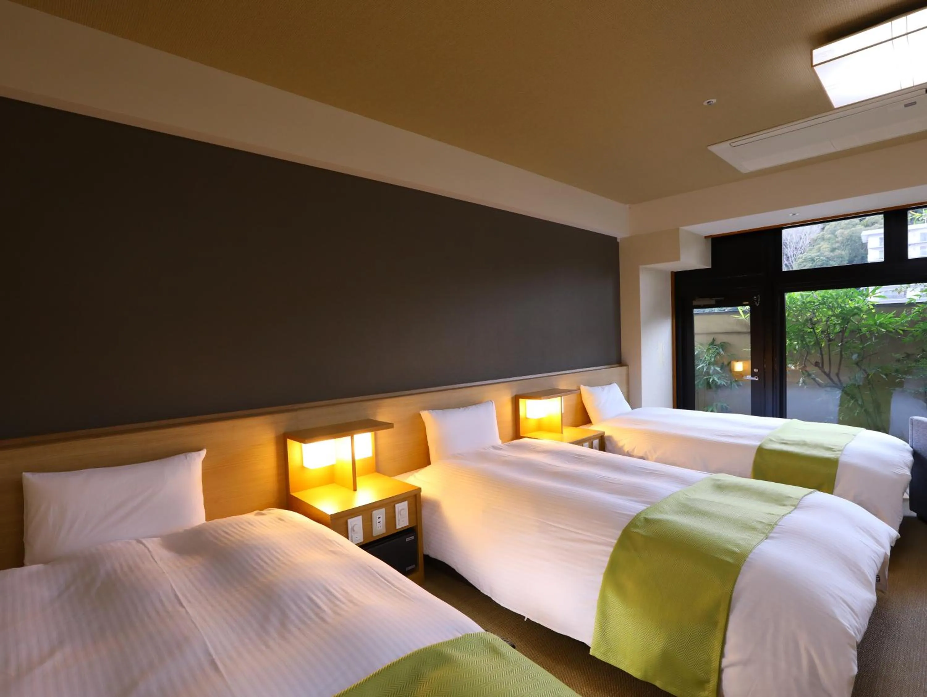 Photo of the whole room, Bed in Shuzenji Onsen Katsuragawa