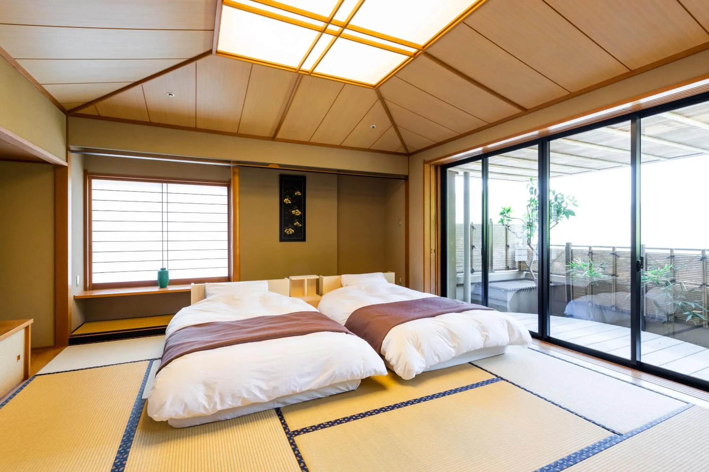 Photo of the whole room, Bed in Shuzenji Onsen Katsuragawa Photo of the whole room, Bed in Shuzenji Onsen Katsuragawa