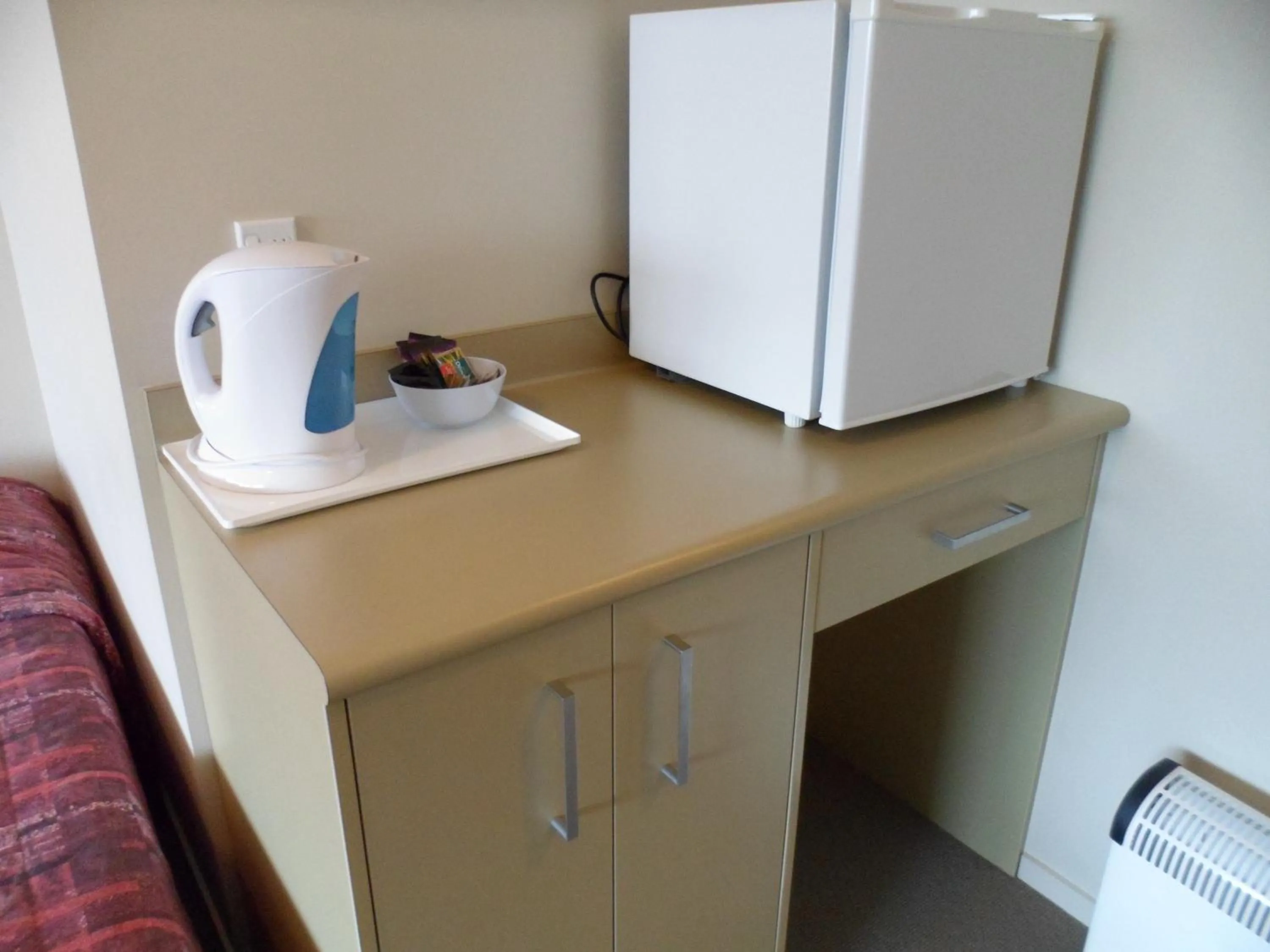 Coffee/tea facilities in Essex Arms