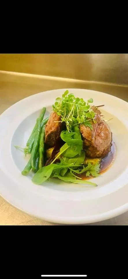 Food in Essex Arms