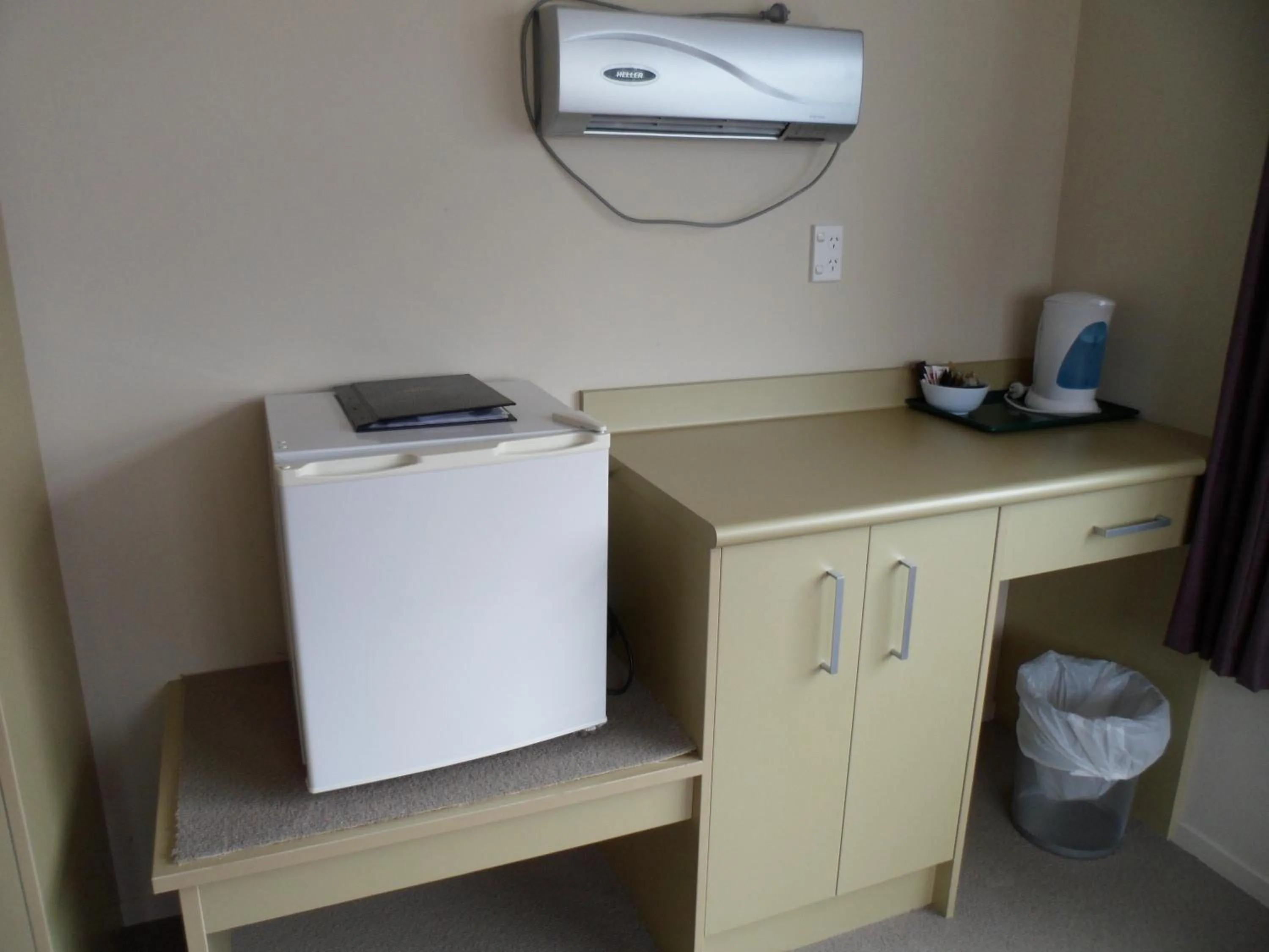 Coffee/tea facilities in Essex Arms