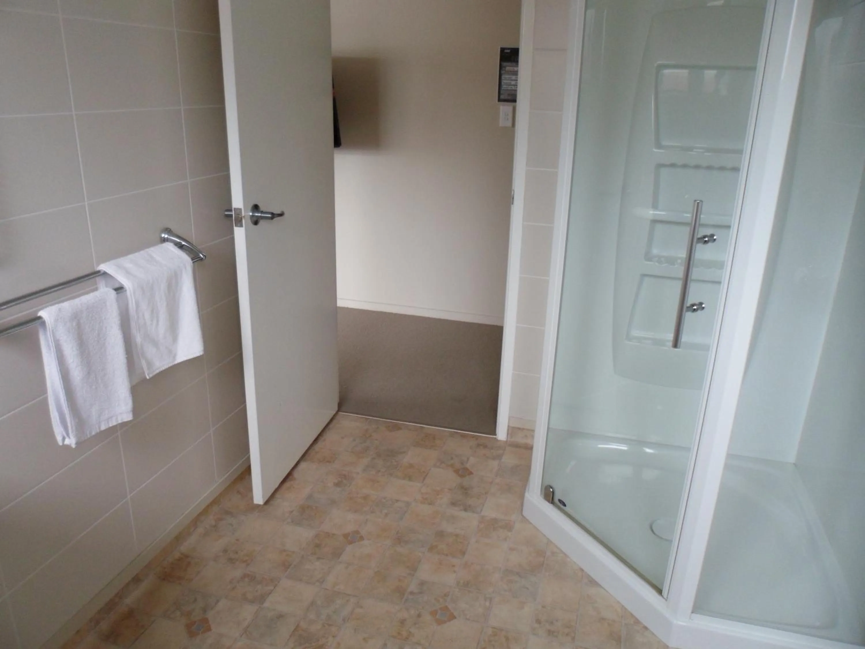 Bathroom in Essex Arms