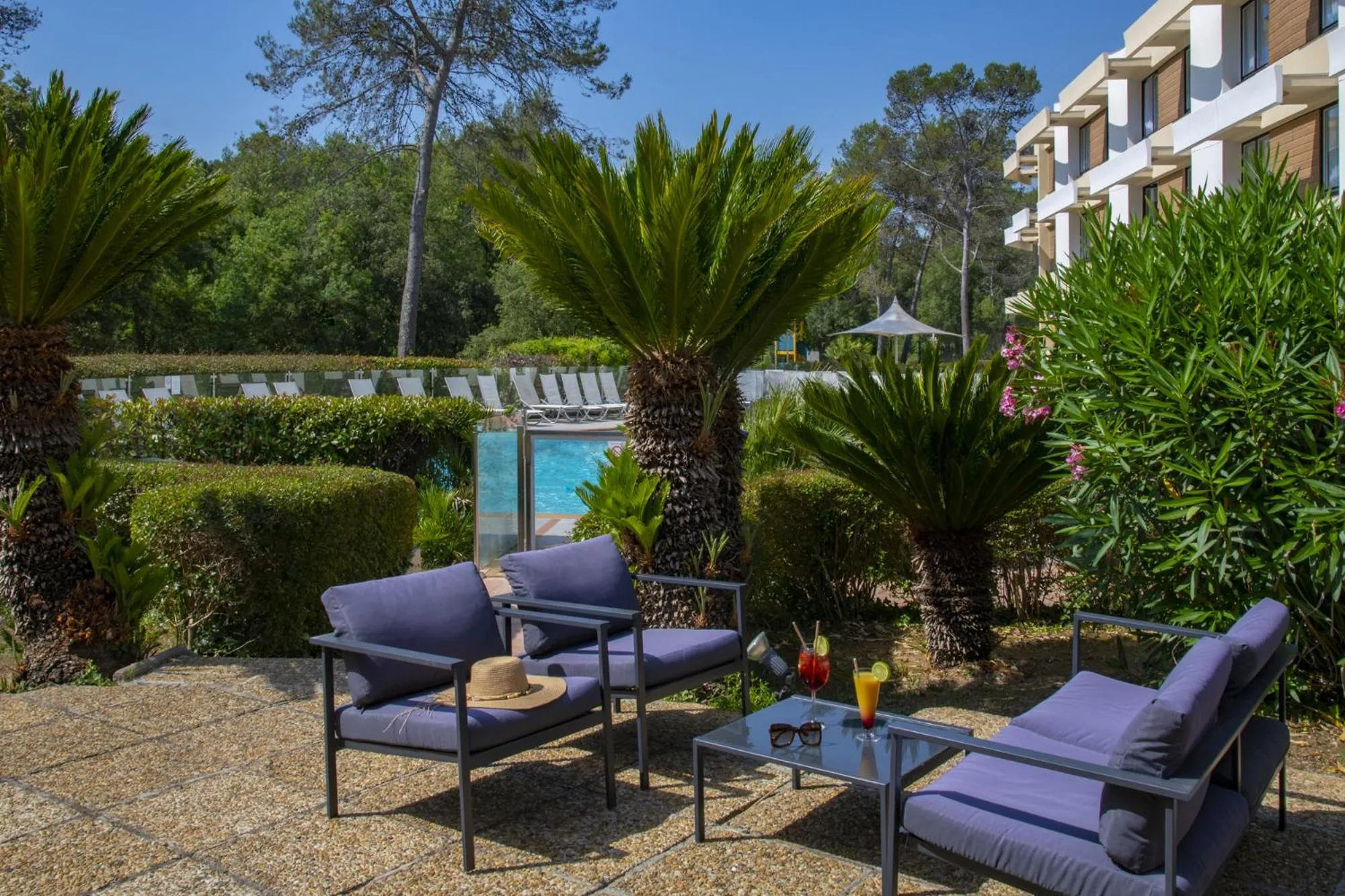 Patio in Novotel Antibes Sophia Antipolis