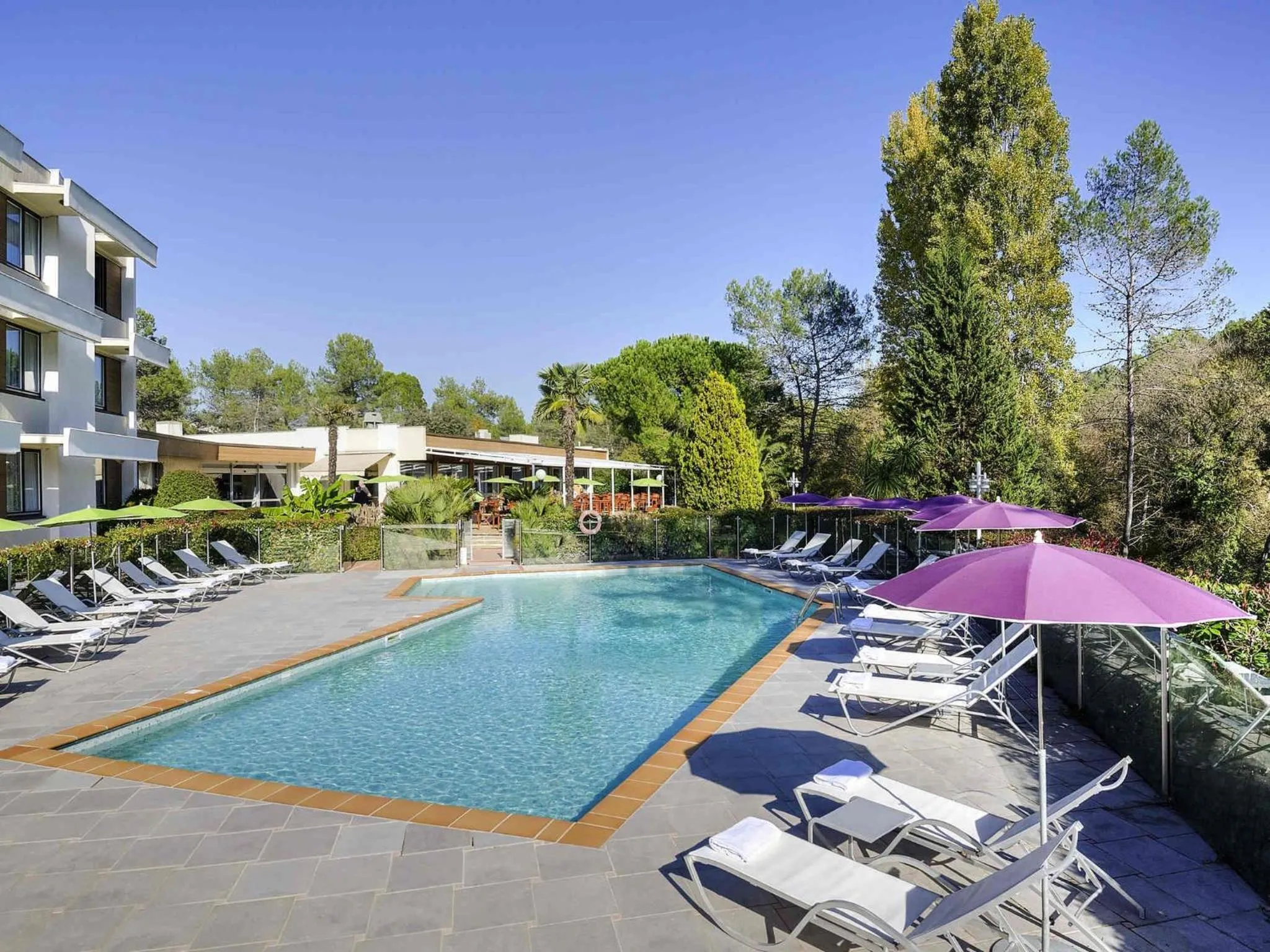 Pool view in Novotel Antibes Sophia Antipolis