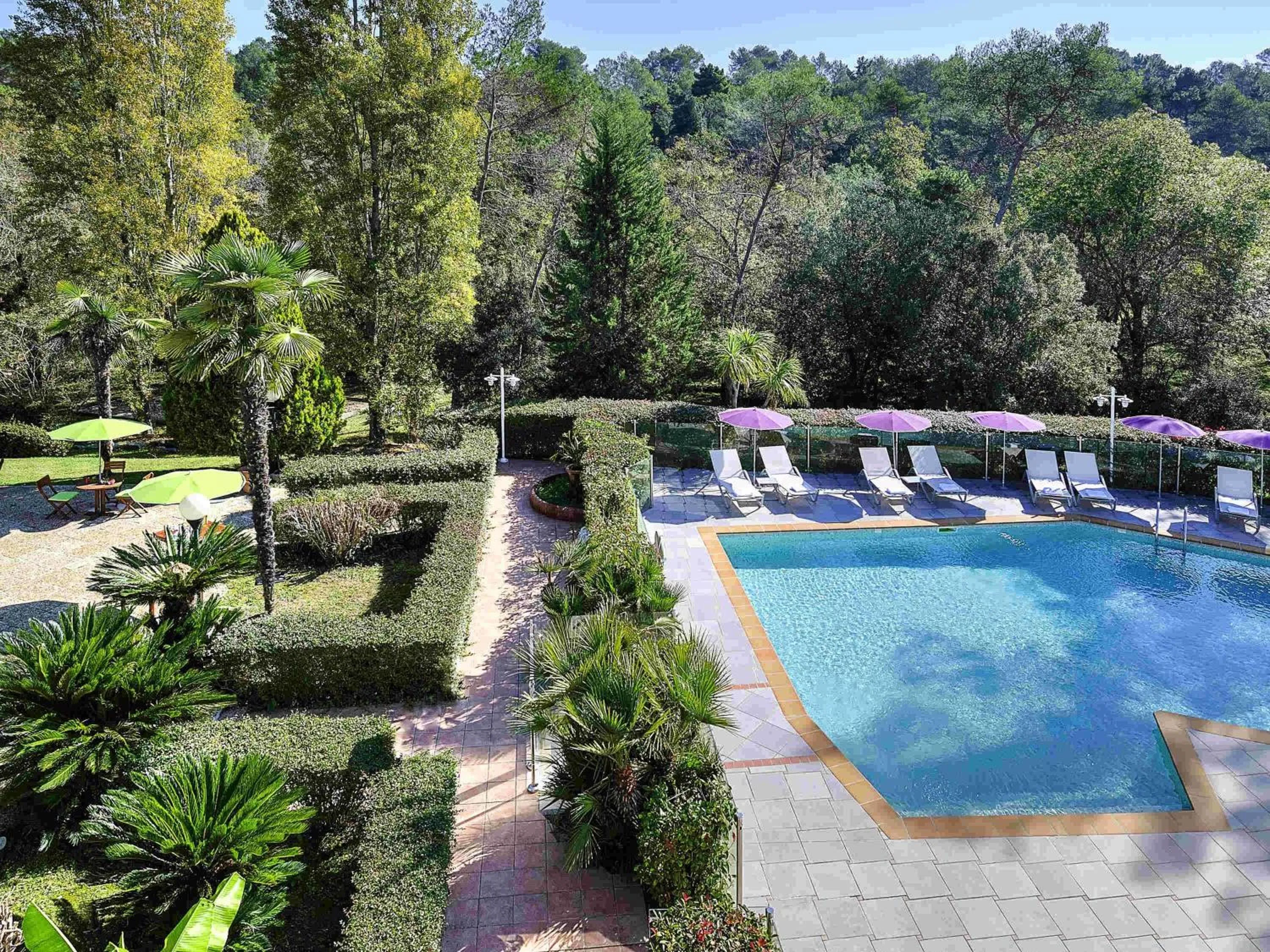Pool view in Novotel Antibes Sophia Antipolis