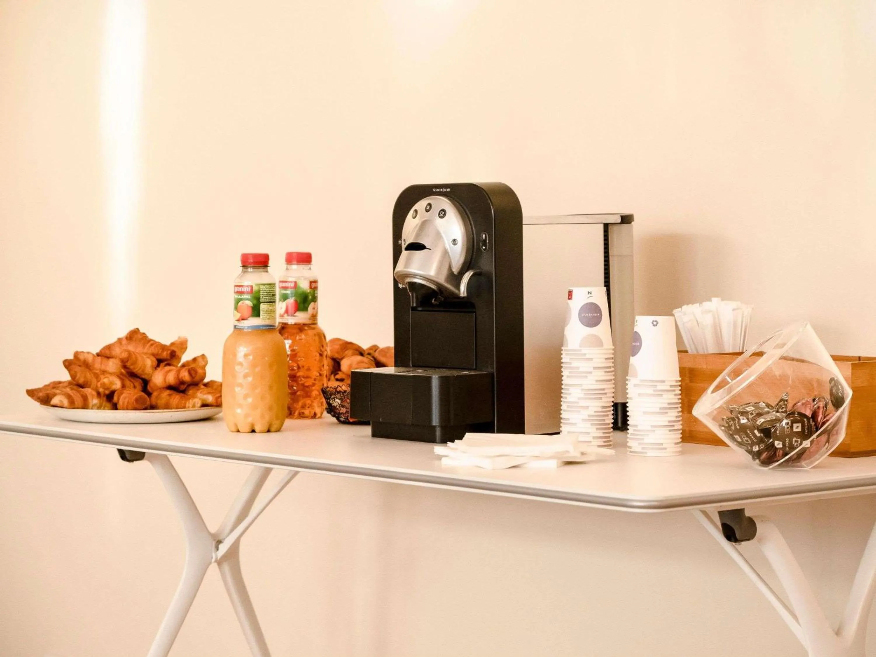 Meeting/conference room in Novotel Narbonne Sud A9/A61