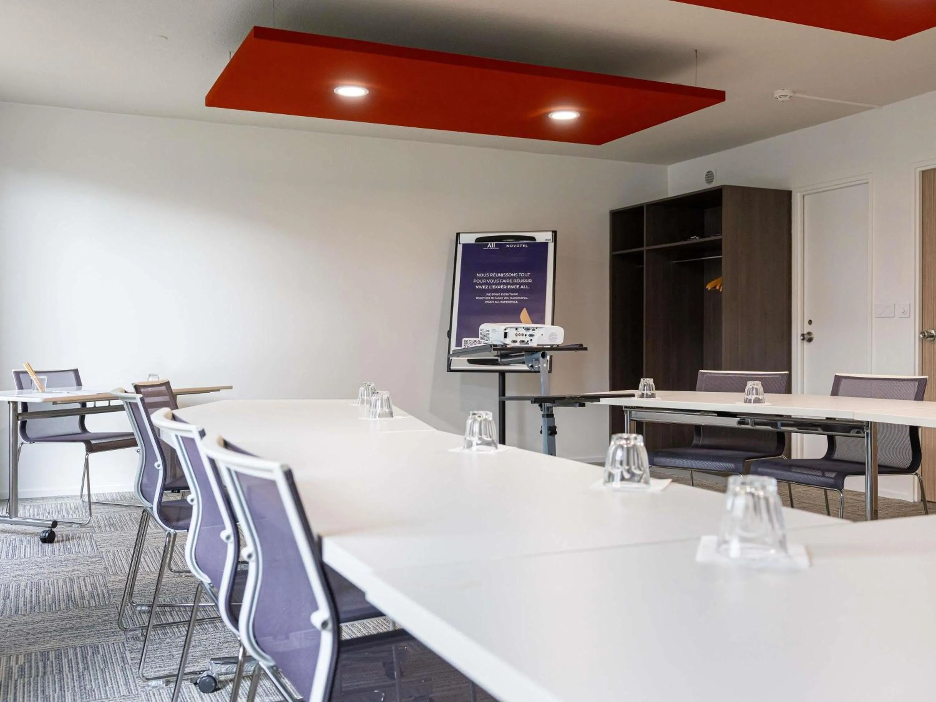 Meeting/conference room in Novotel Narbonne Sud A9/A61