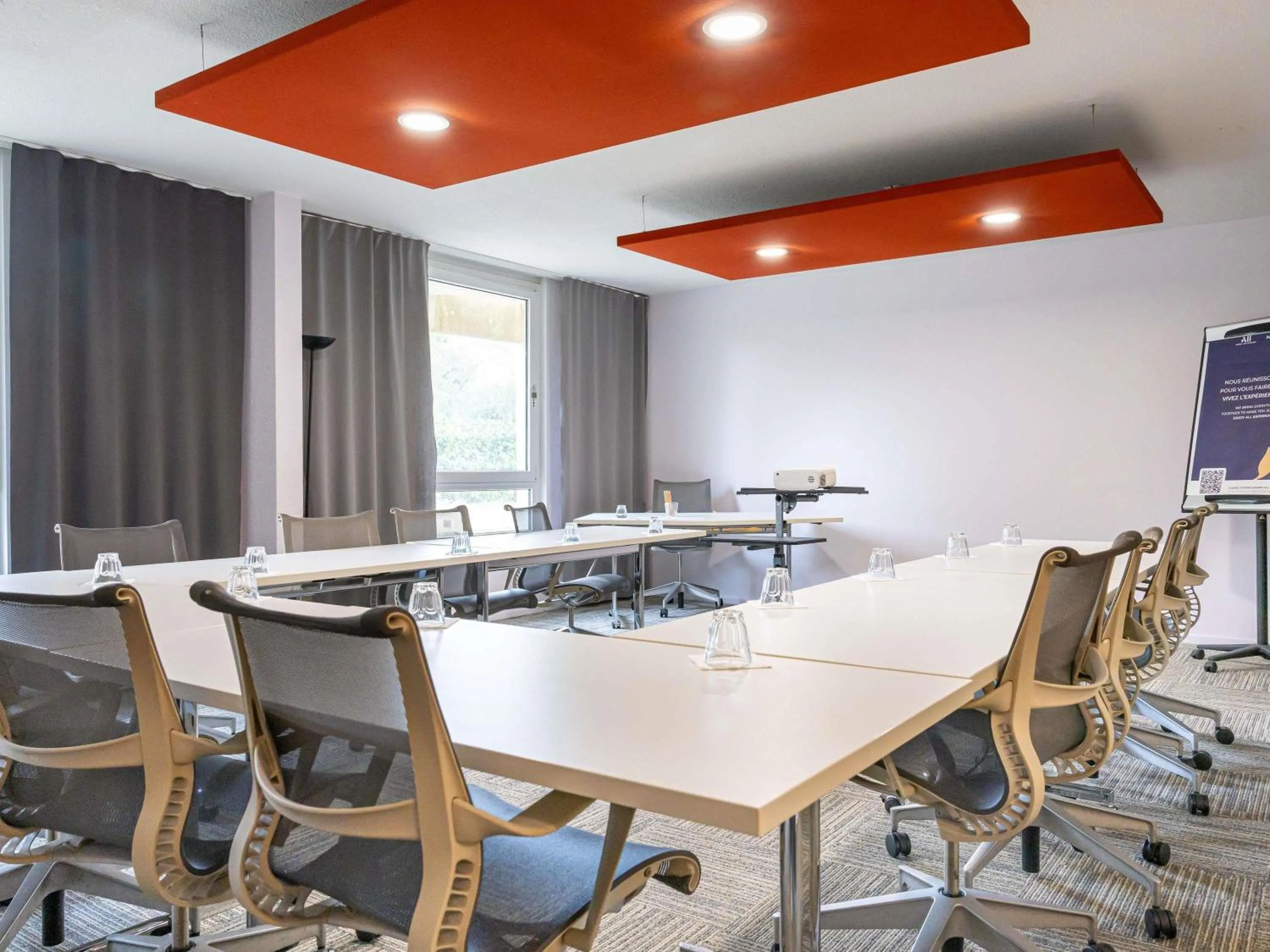 Meeting/conference room in Novotel Narbonne Sud A9/A61