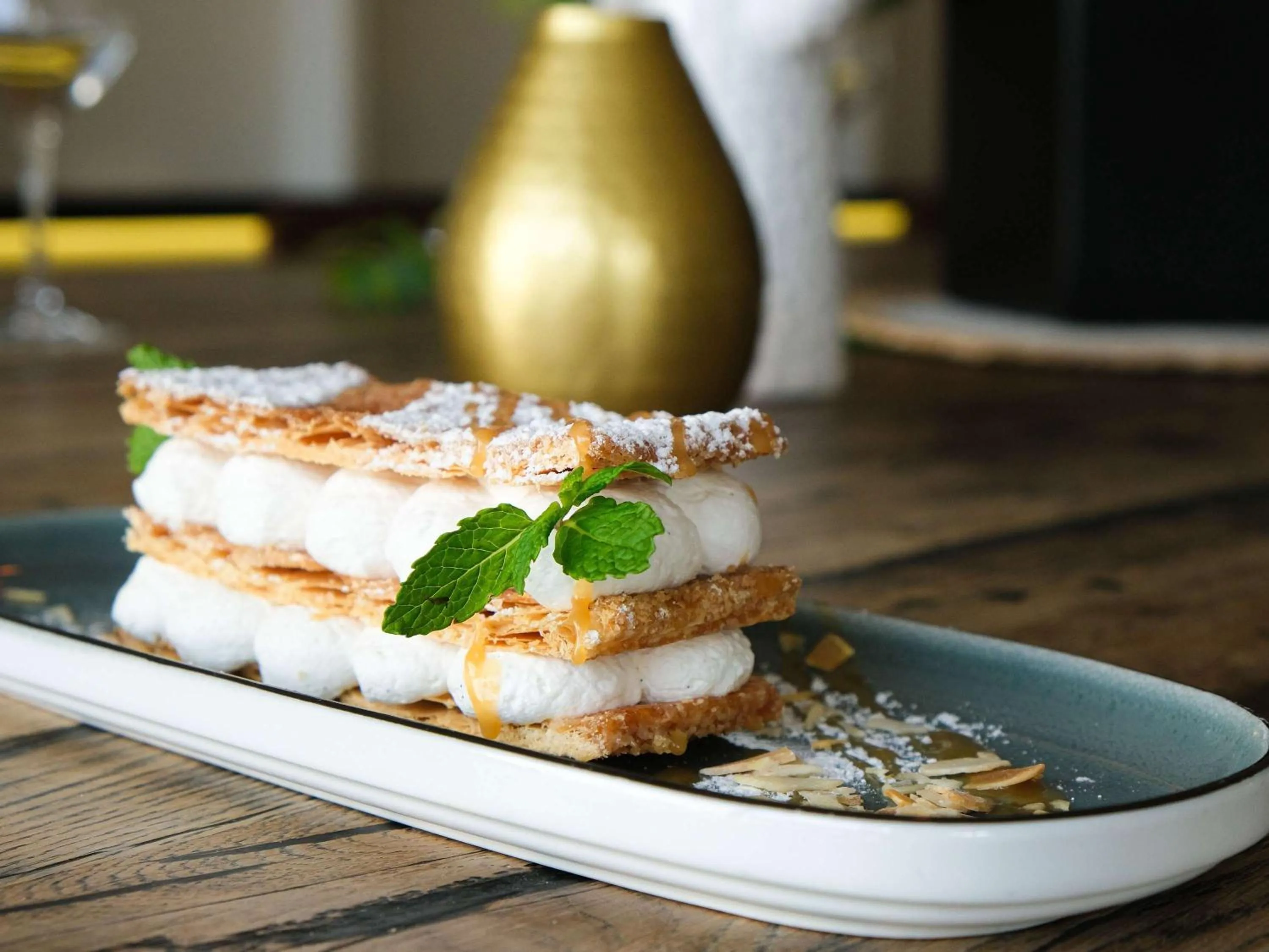 Restaurant/places to eat in Novotel Narbonne Sud A9/A61