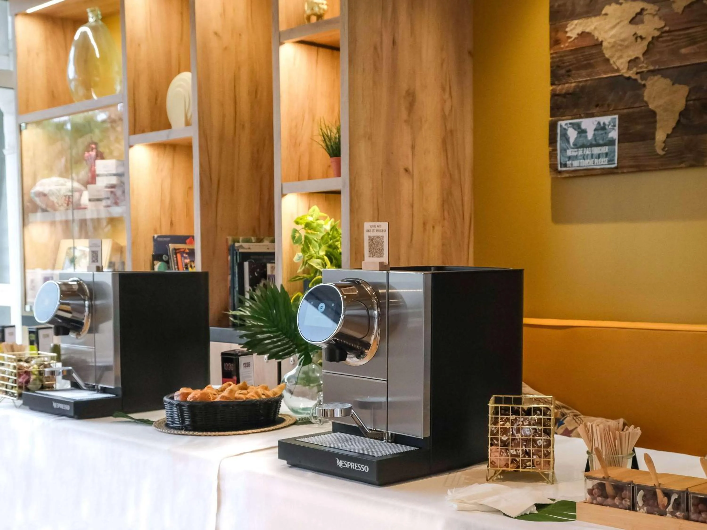 Property building in Novotel Narbonne Sud A9/A61