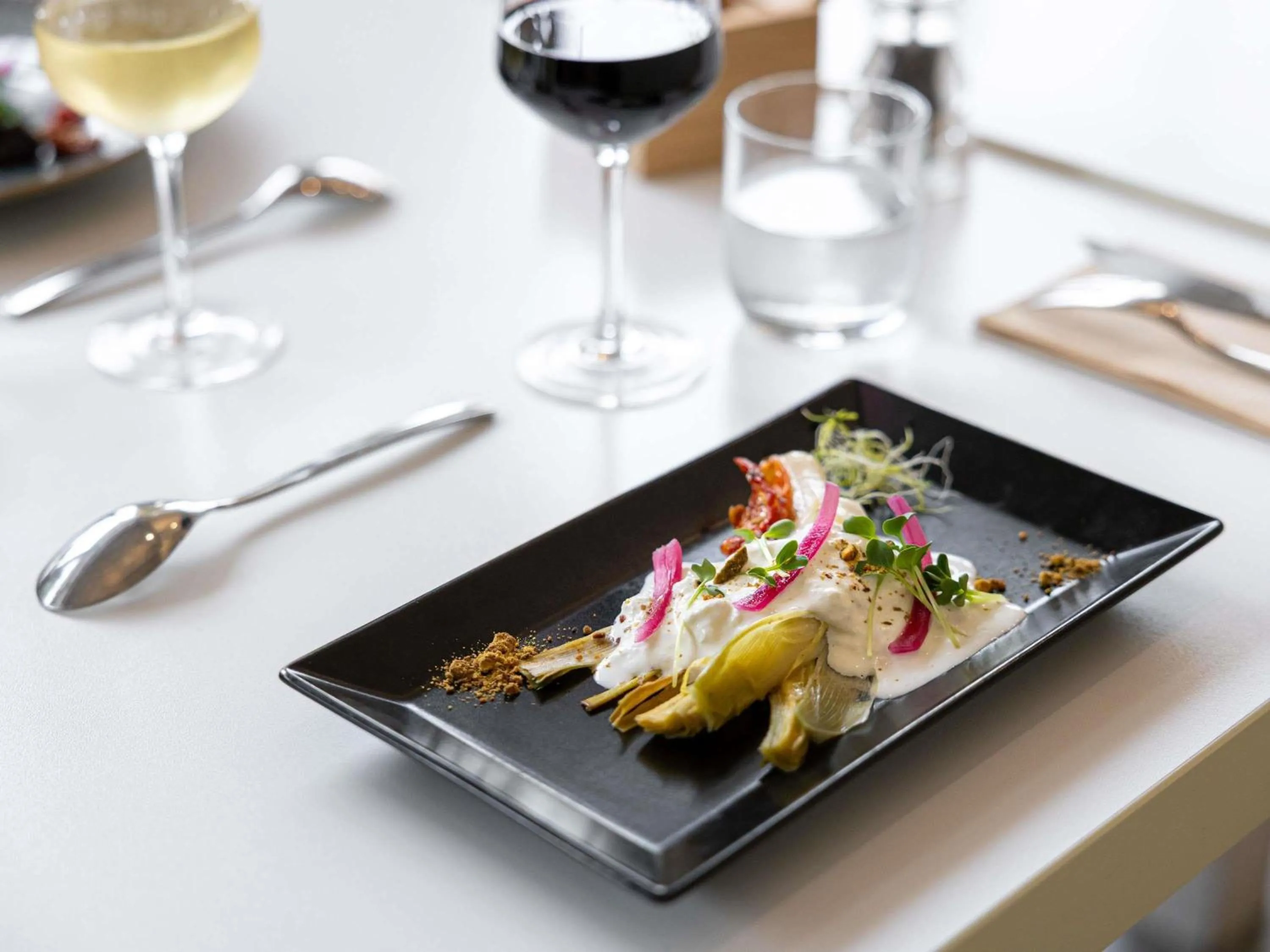 Restaurant/places to eat in Novotel Narbonne Sud A9/A61