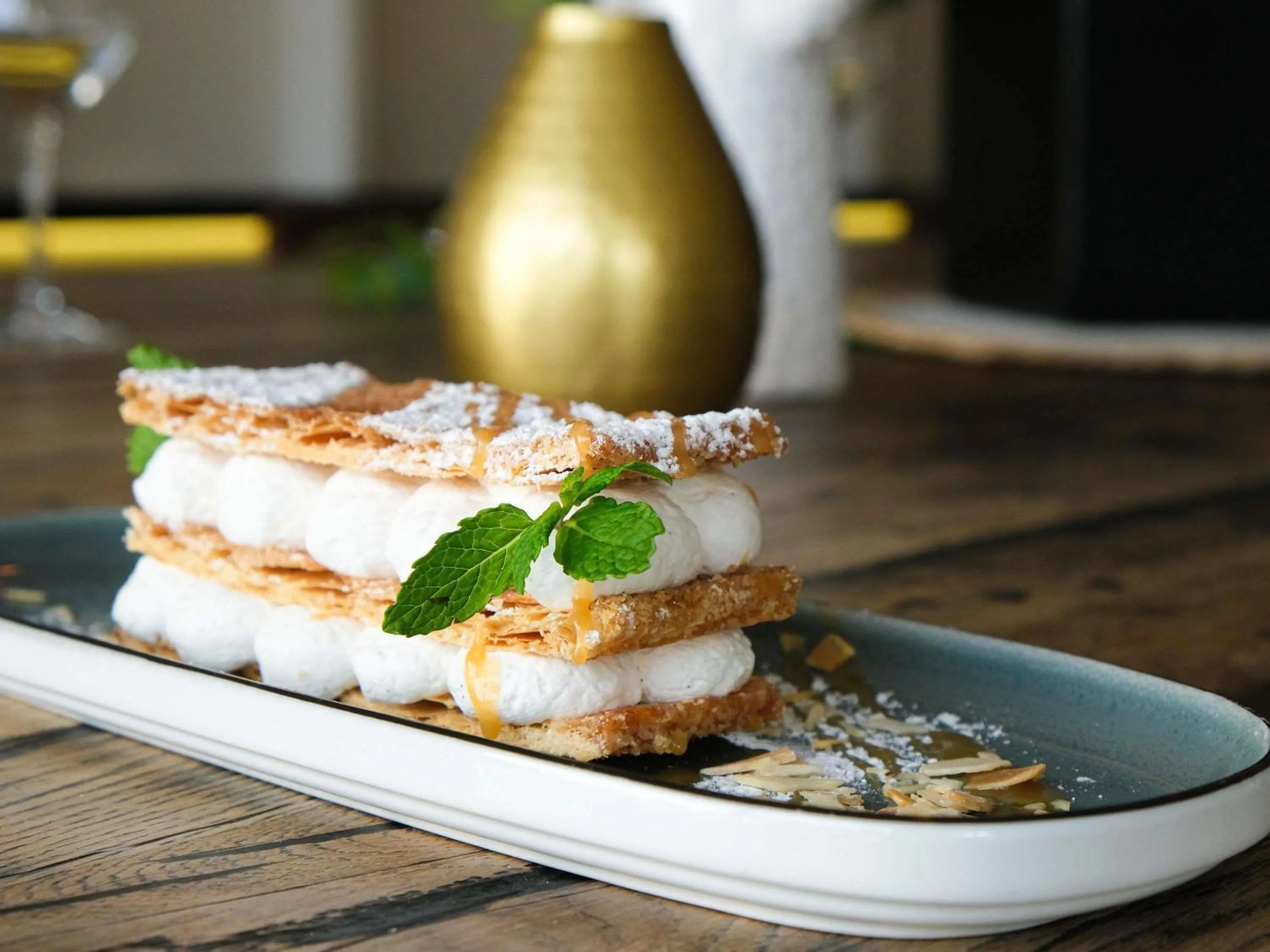 Restaurant/places to eat in Novotel Narbonne Sud A9/A61