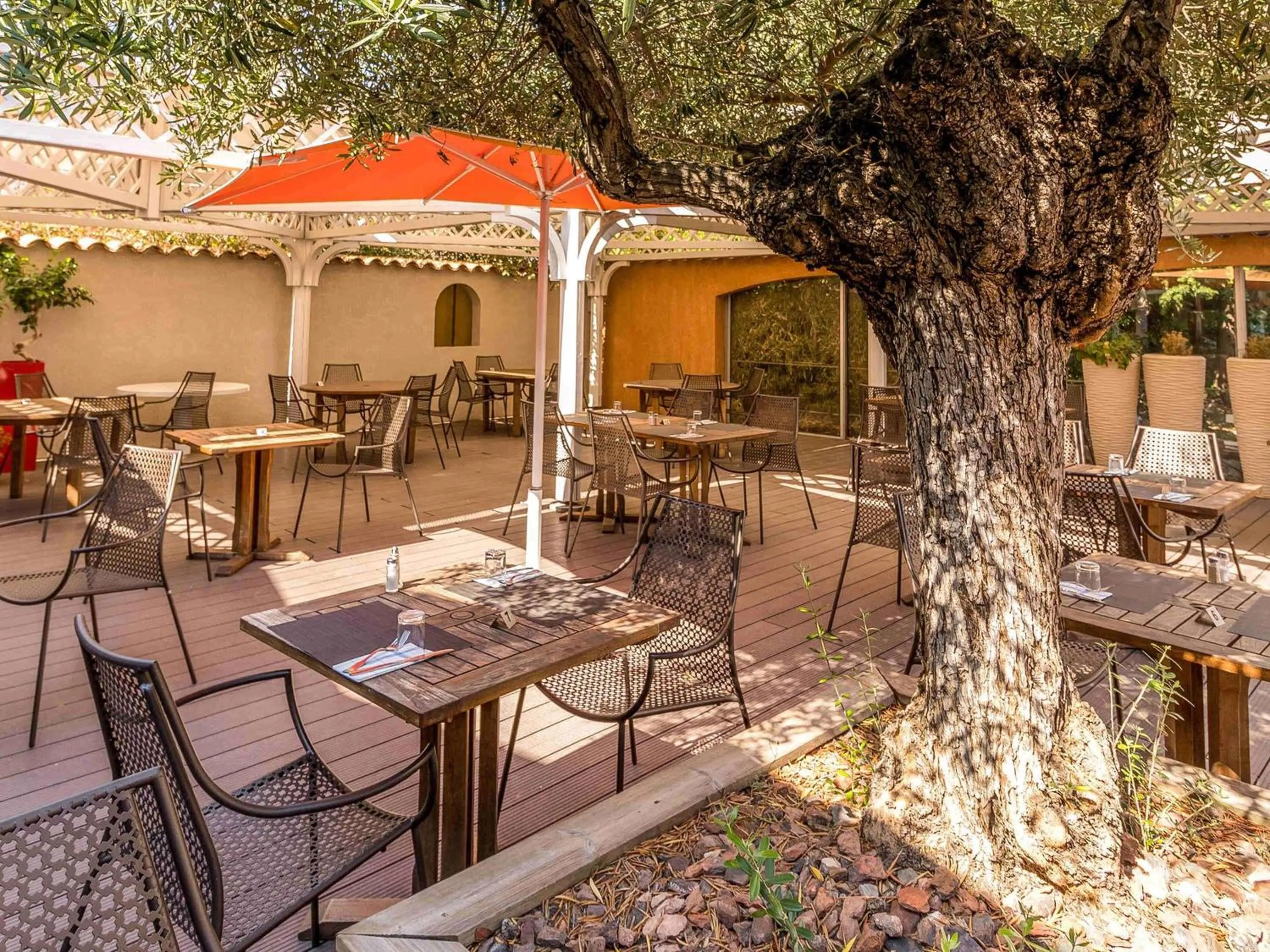 Property building in Novotel Narbonne Sud A9/A61