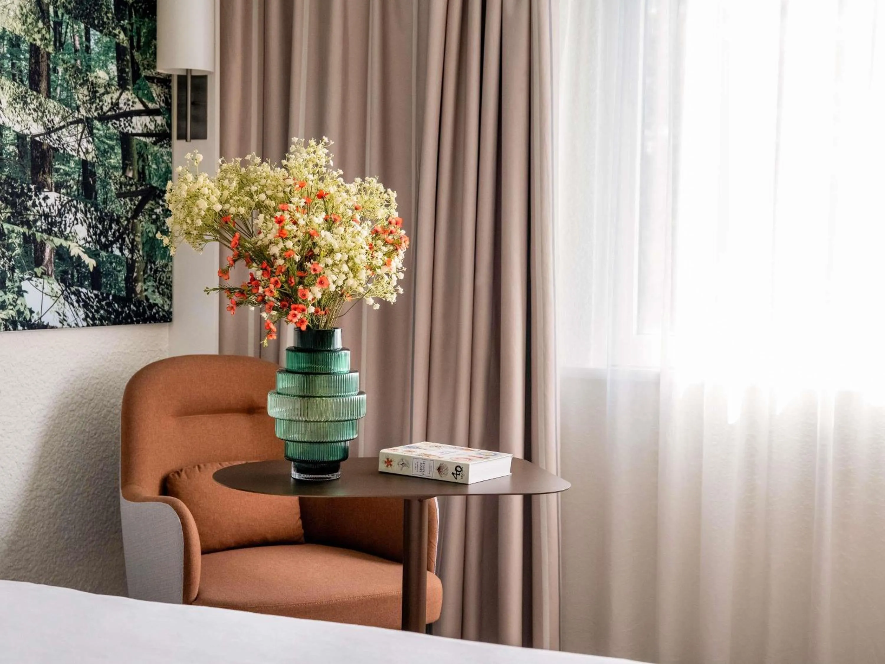 Bedroom in Novotel Bordeaux Mérignac