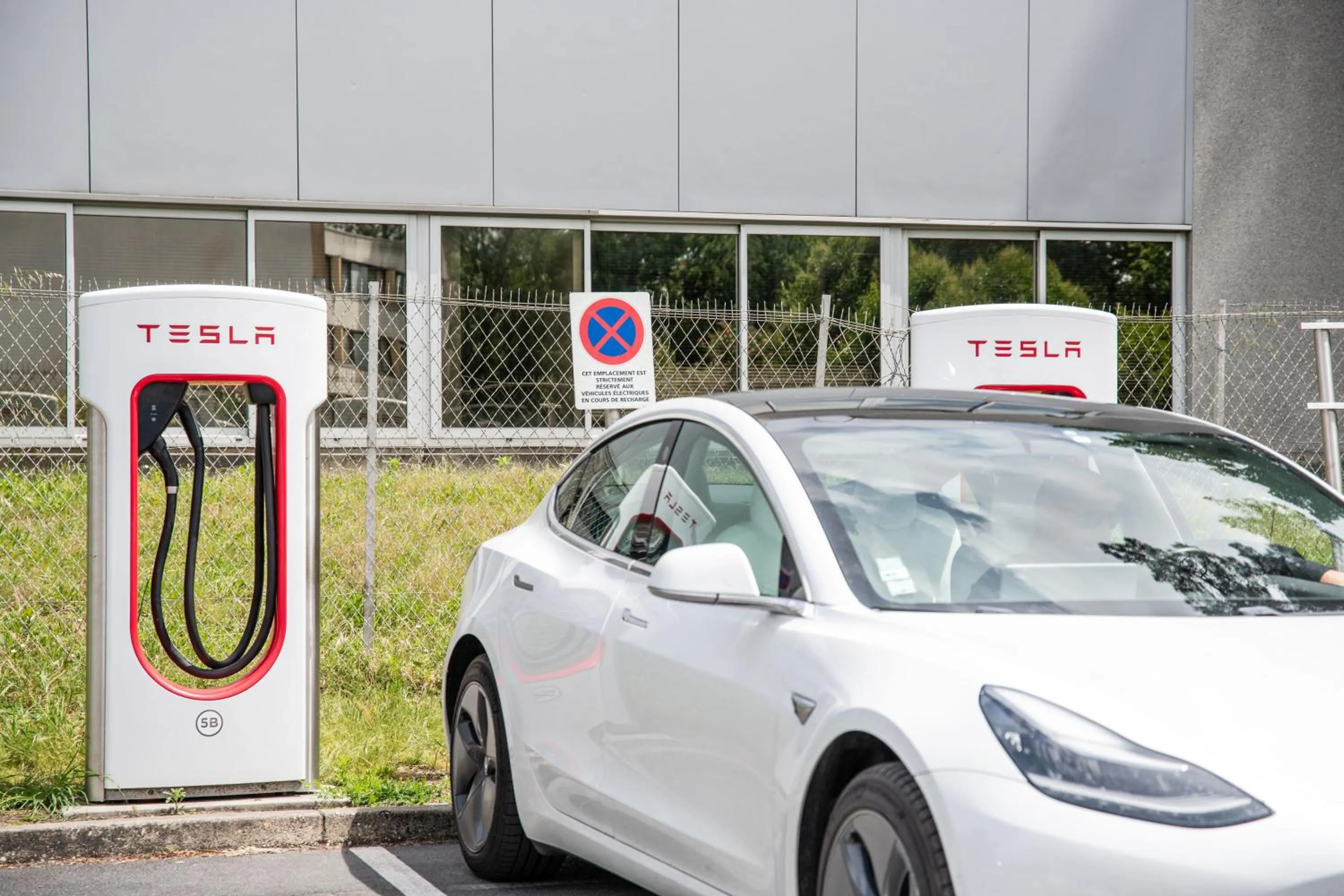 Parking in Novotel Bordeaux Mérignac