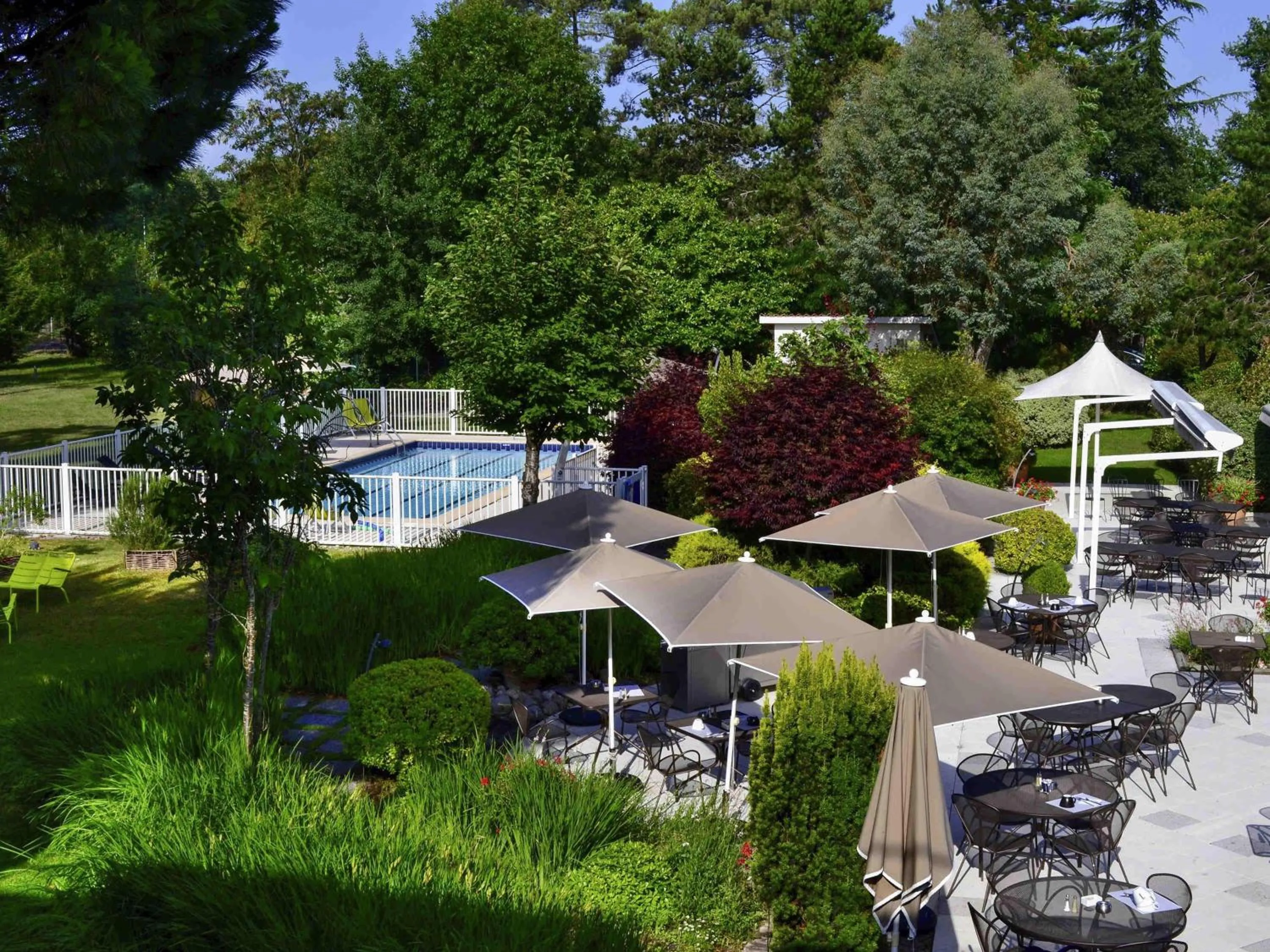 Restaurant/places to eat in Novotel Bordeaux Mérignac