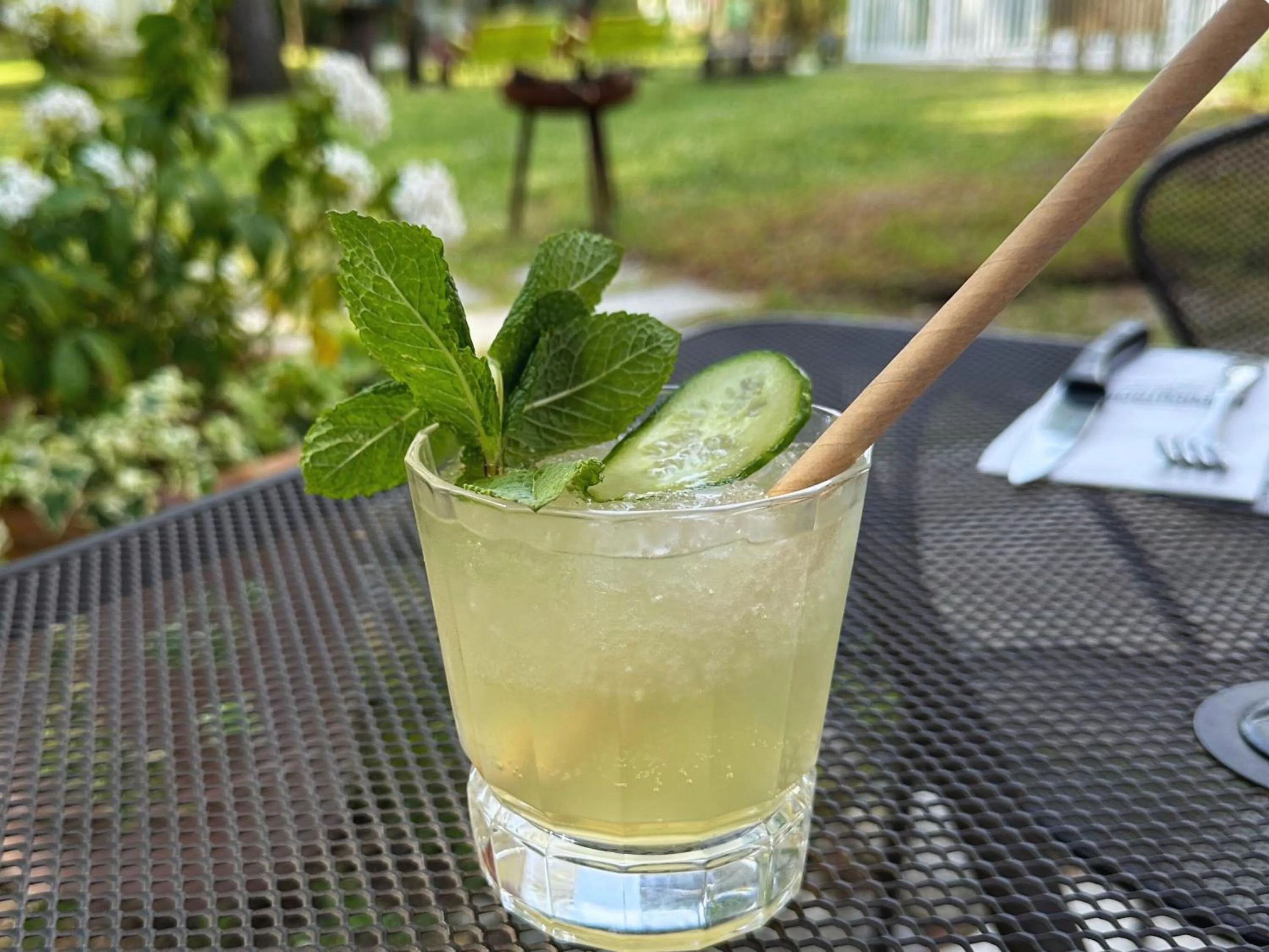 Restaurant/places to eat in Novotel Bordeaux Mérignac