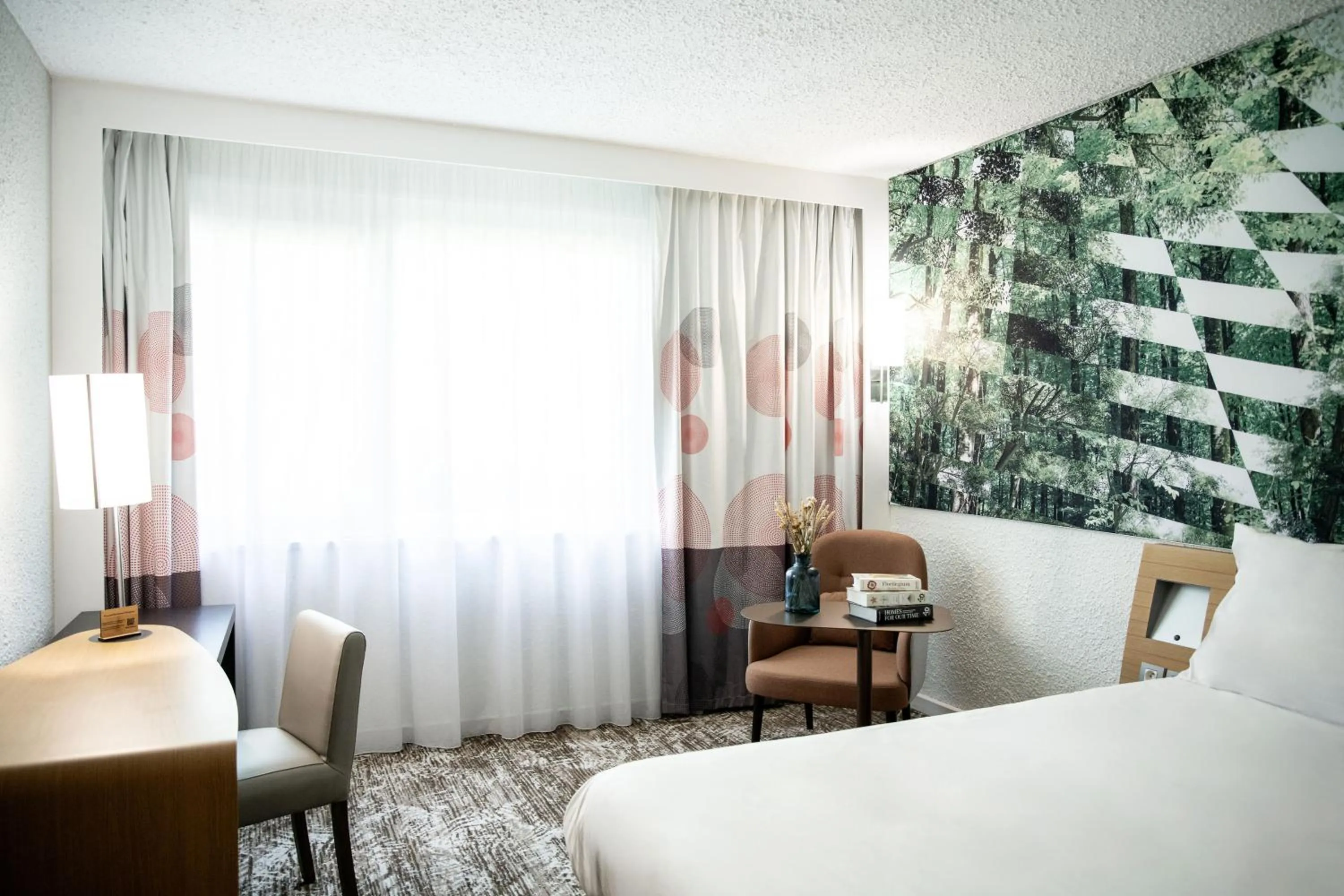 Bed in Novotel Bordeaux Mérignac