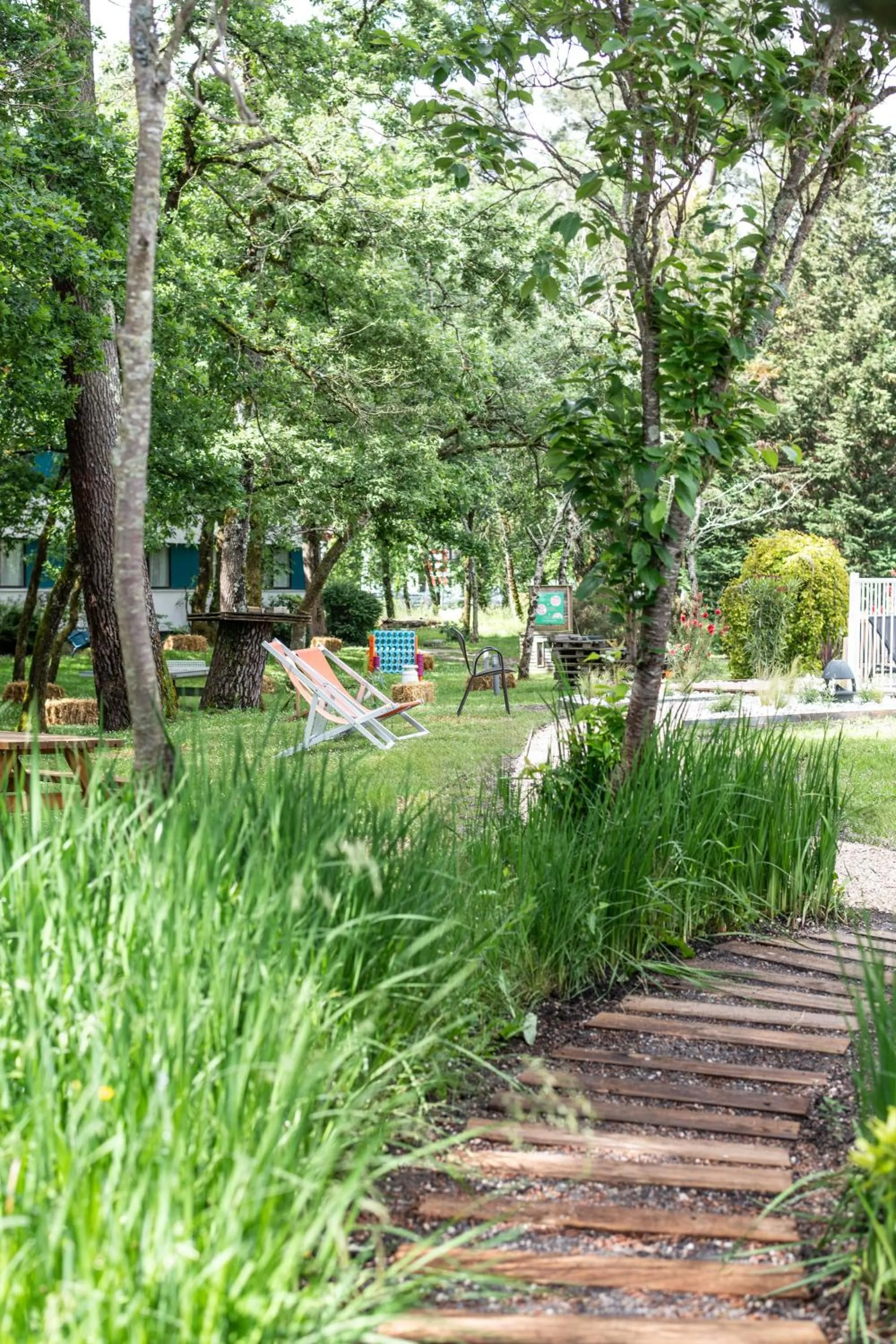 Garden in Novotel Bordeaux Mérignac