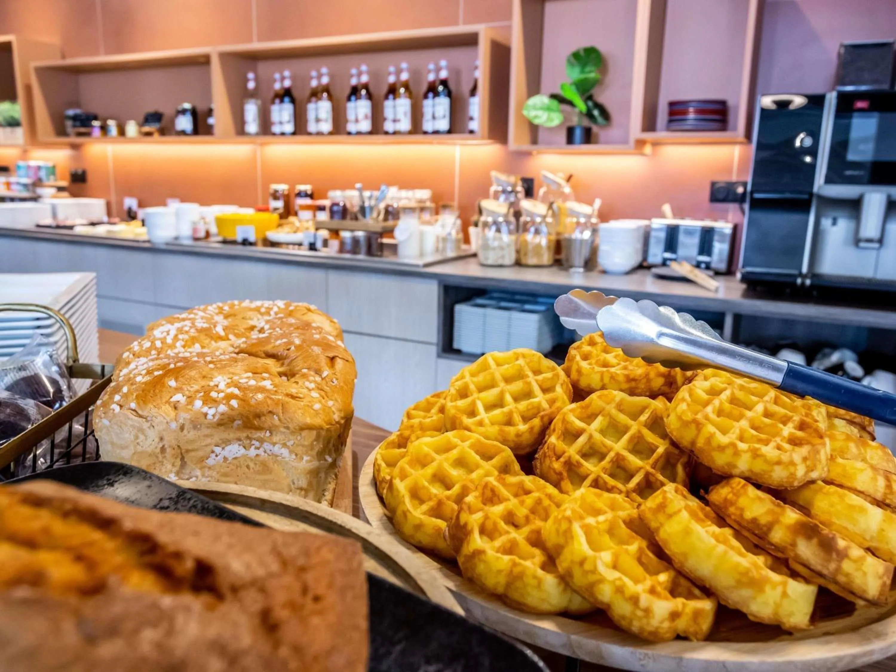 Breakfast in Novotel Bourges