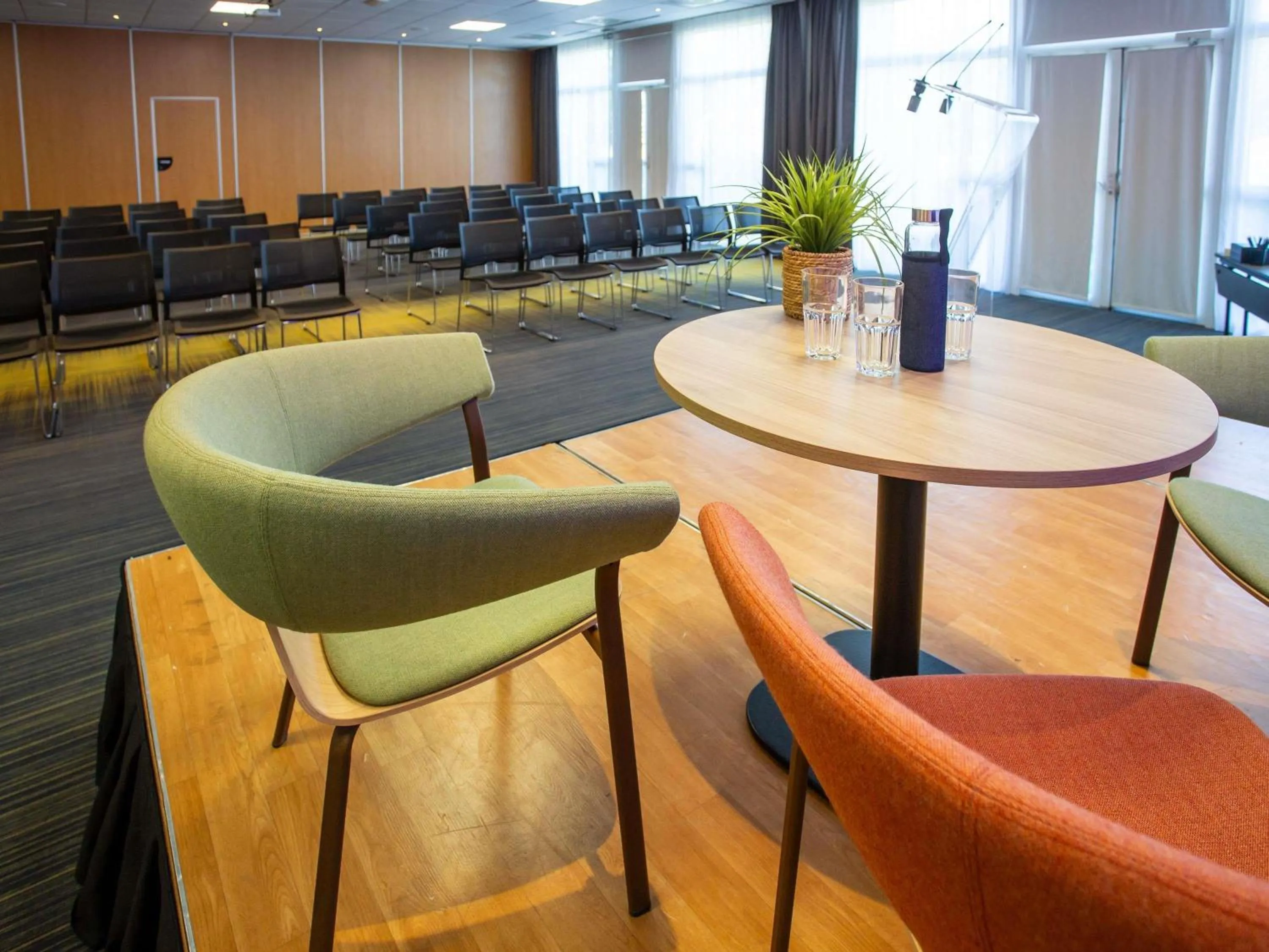 Meeting/conference room in Novotel Bourges